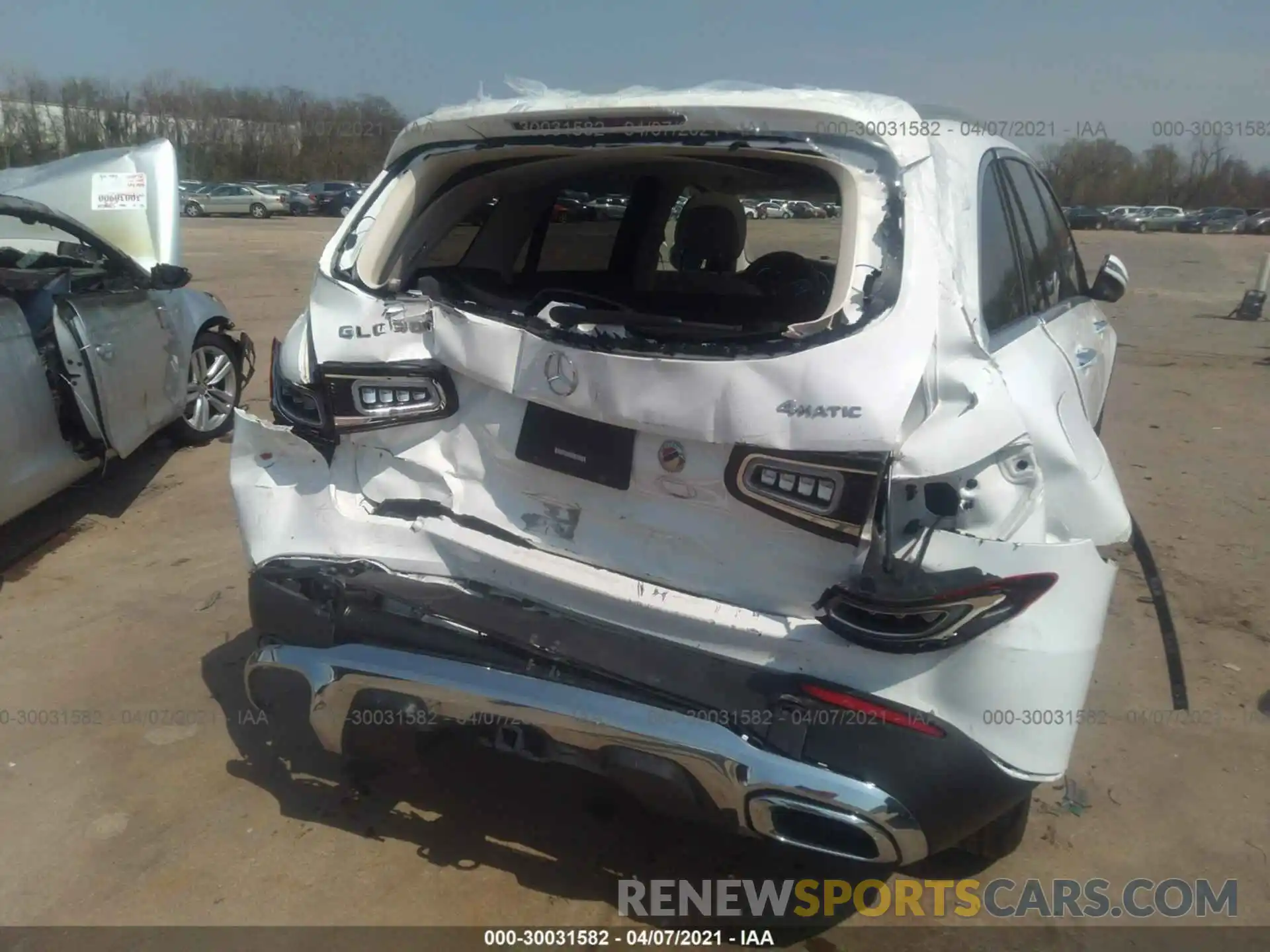 6 Photograph of a damaged car W1N0G8EB1LF762381 MERCEDES-BENZ GLC 2020