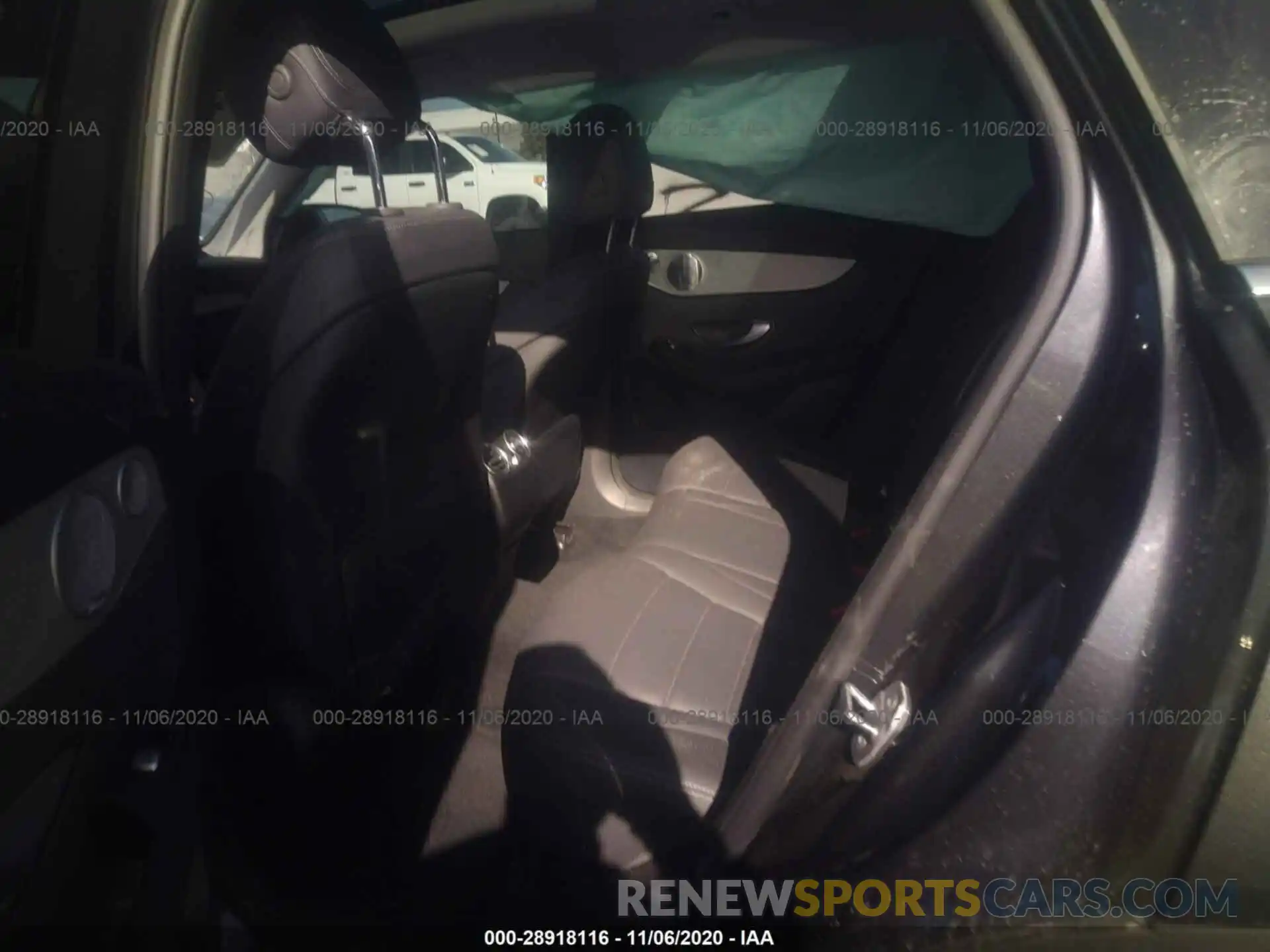 8 Photograph of a damaged car W1N0G8EB1LF810588 MERCEDES-BENZ GLC 2020