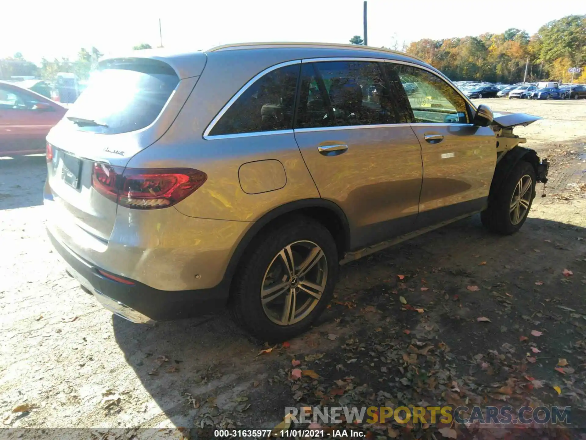 4 Фотография поврежденного автомобиля W1N0G8EB2LF818778 MERCEDES-BENZ GLC 2020