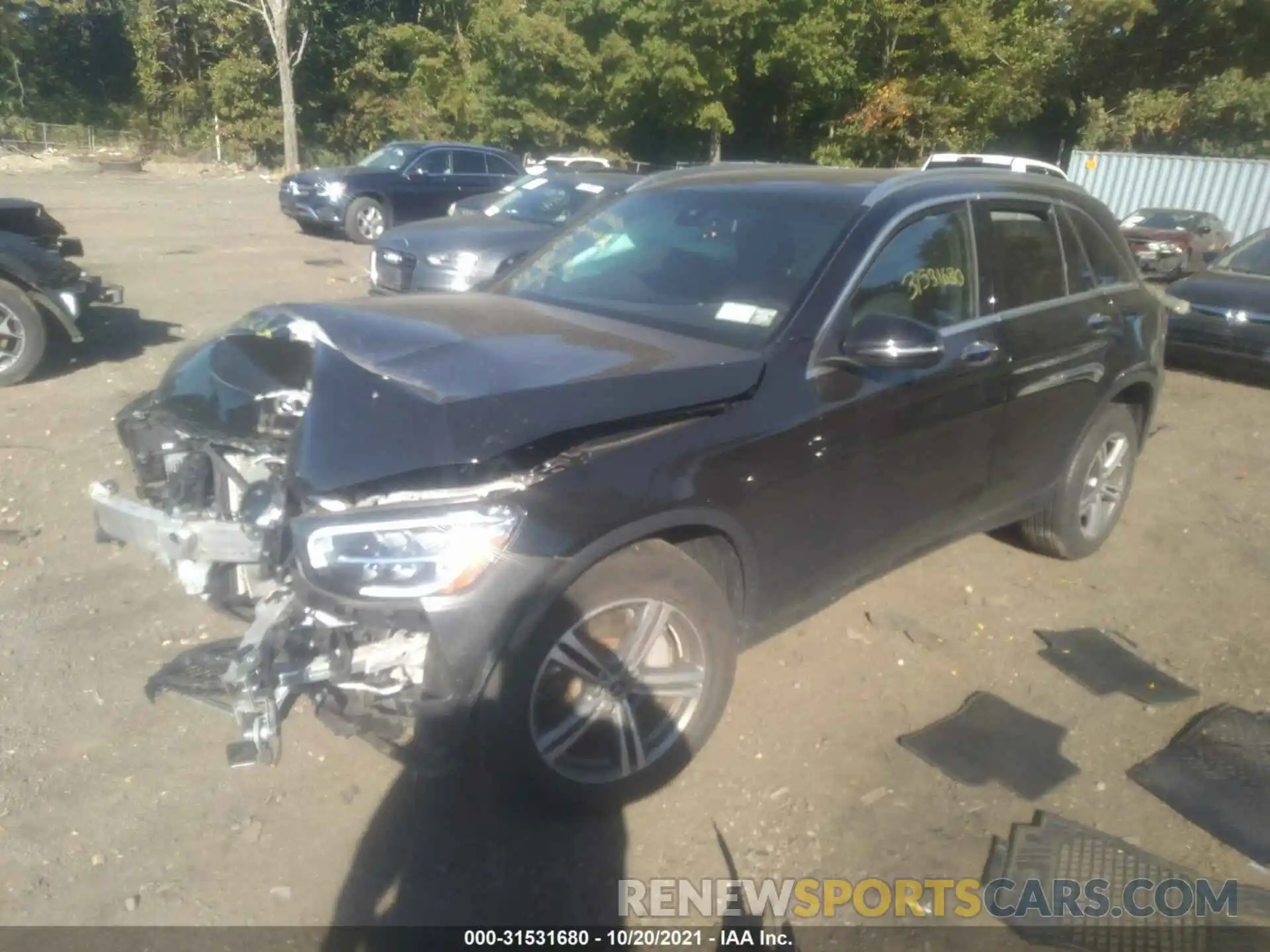 2 Photograph of a damaged car W1N0G8EB3LF817686 MERCEDES-BENZ GLC 2020