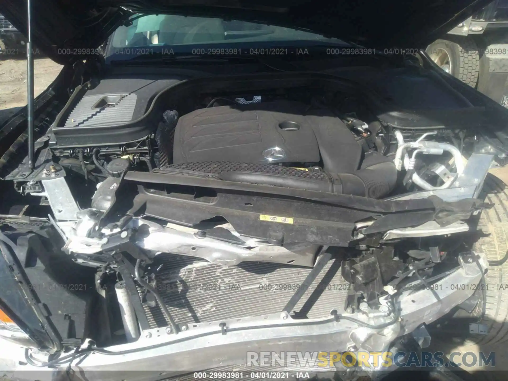 10 Photograph of a damaged car W1N0G8EB4LF779840 MERCEDES-BENZ GLC 2020