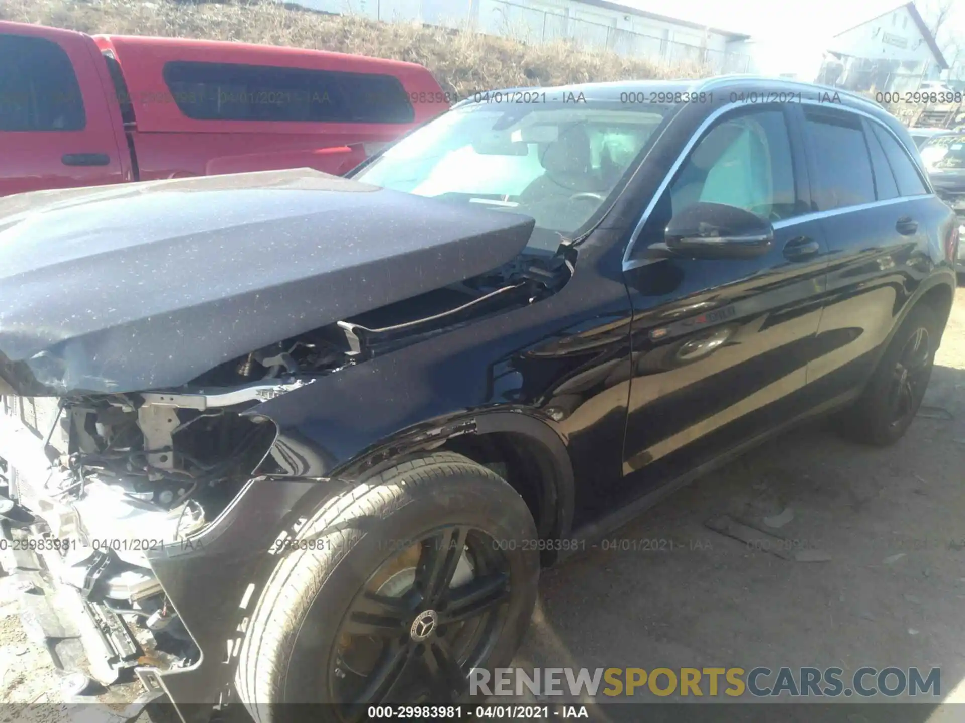 2 Photograph of a damaged car W1N0G8EB4LF779840 MERCEDES-BENZ GLC 2020