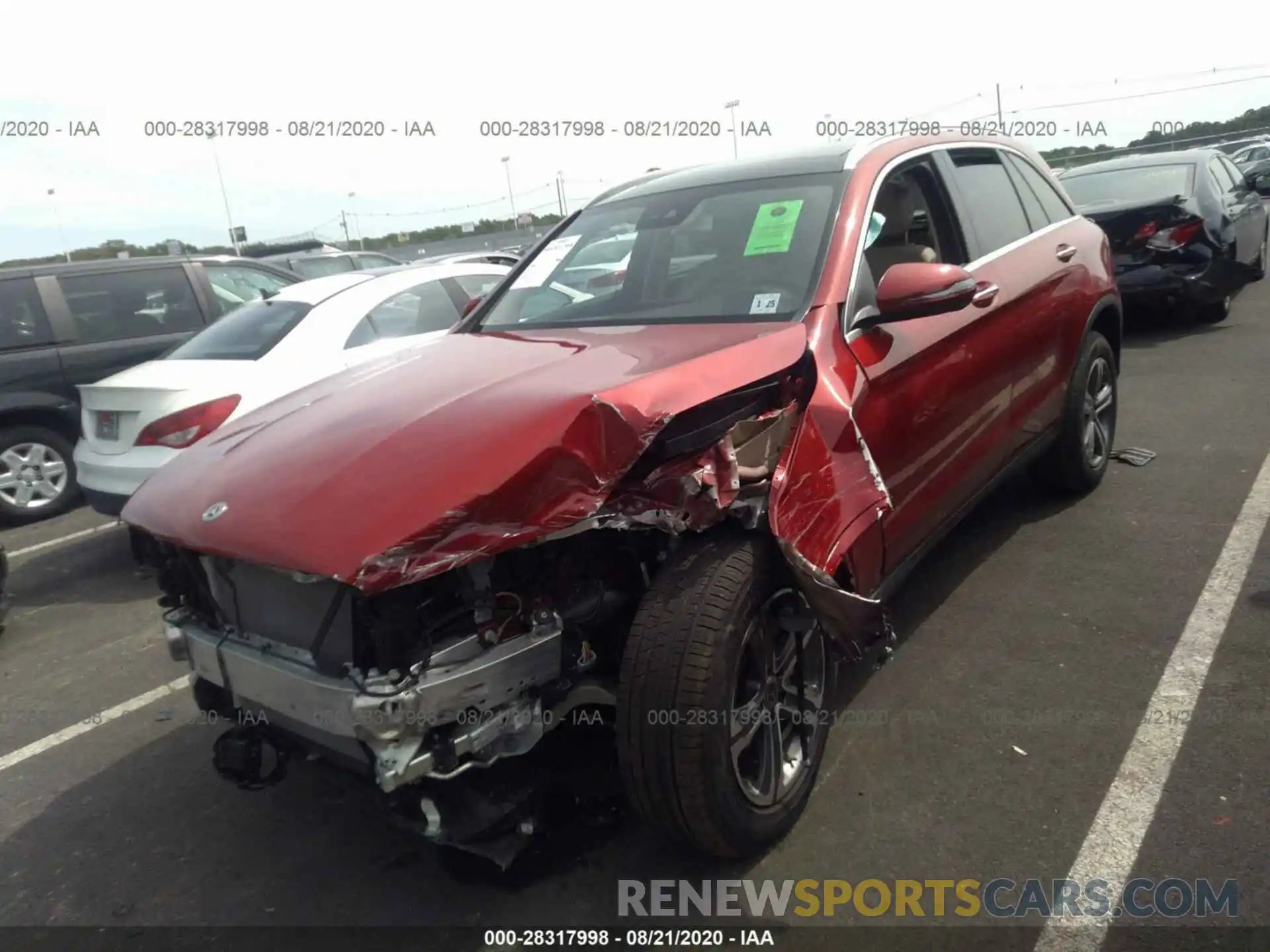 2 Photograph of a damaged car W1N0G8EB5LF770063 MERCEDES-BENZ GLC 2020