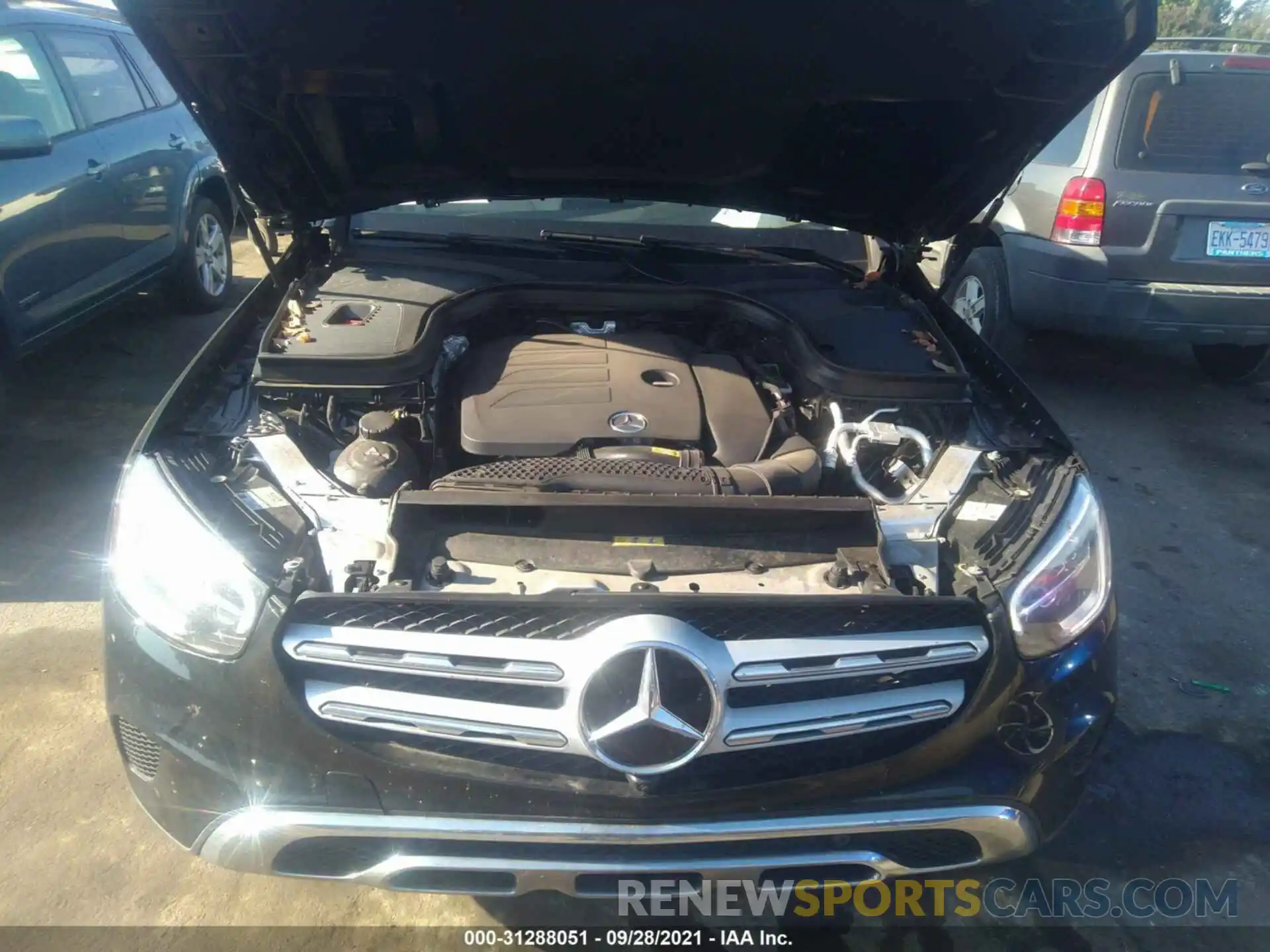 10 Photograph of a damaged car W1N0G8EB5LF862550 MERCEDES-BENZ GLC 2020