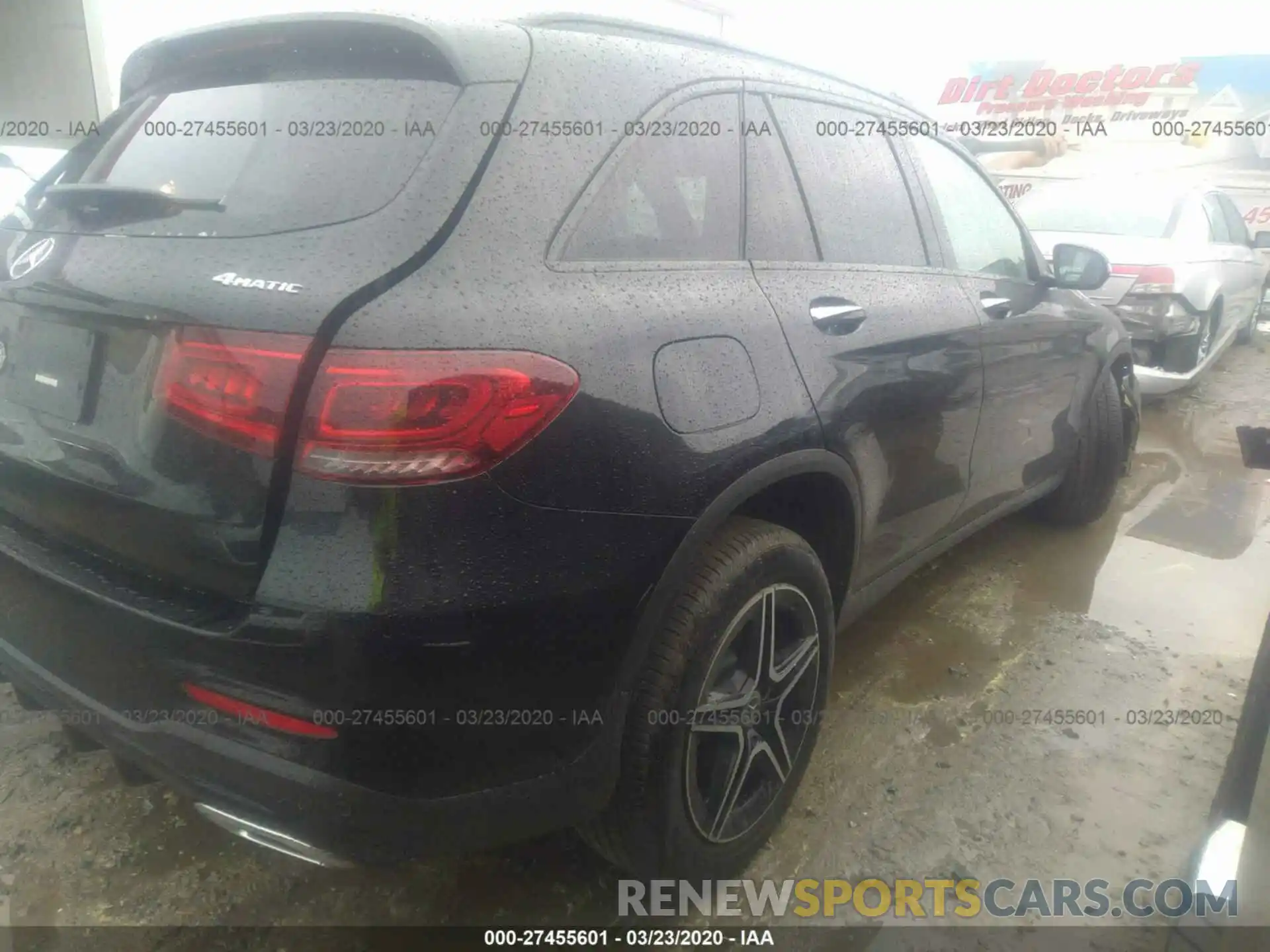 4 Photograph of a damaged car W1N0G8EB6LF757385 MERCEDES-BENZ GLC 2020