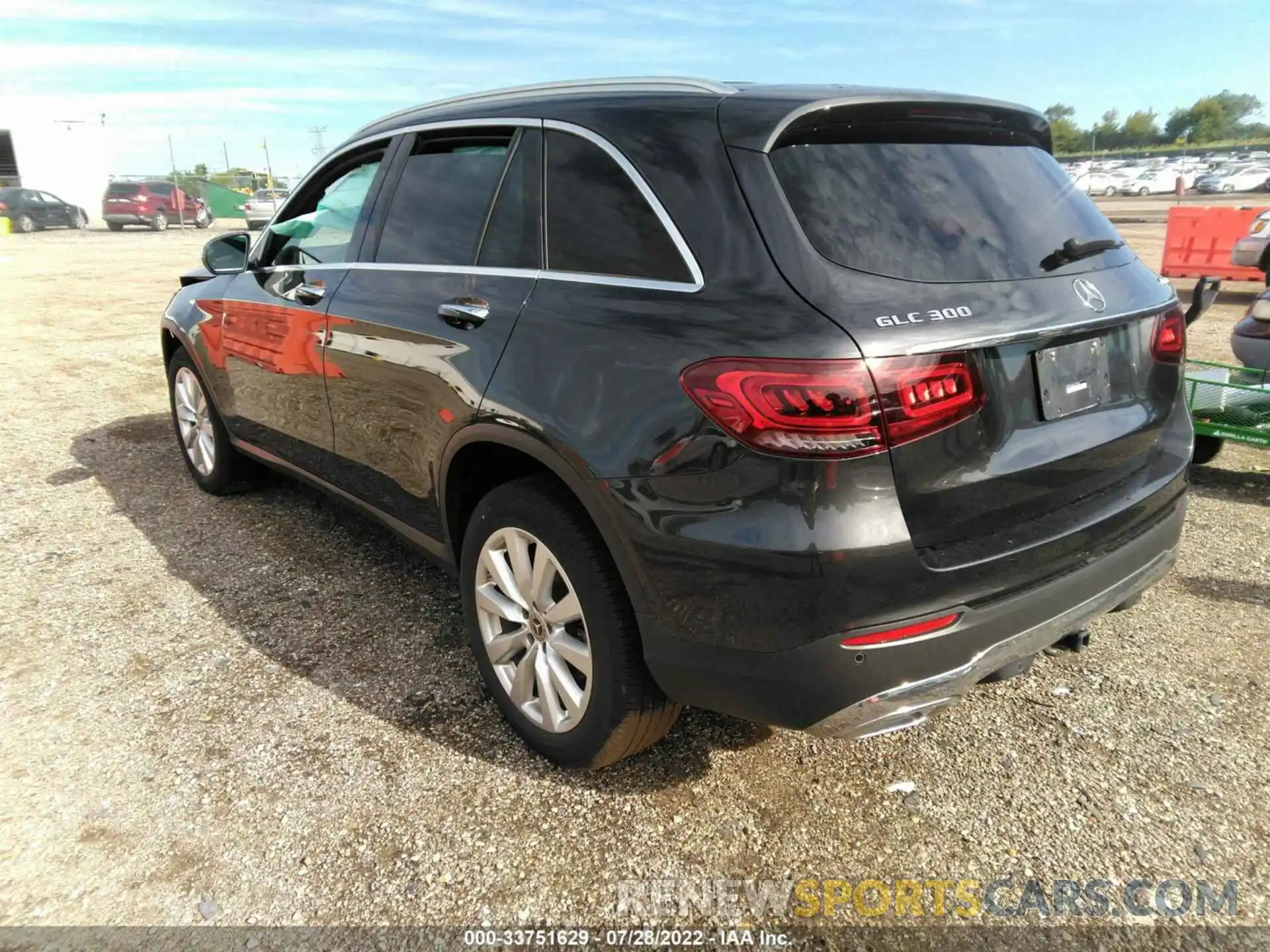 3 Фотография поврежденного автомобиля W1N0G8EB6LF759704 MERCEDES-BENZ GLC 2020