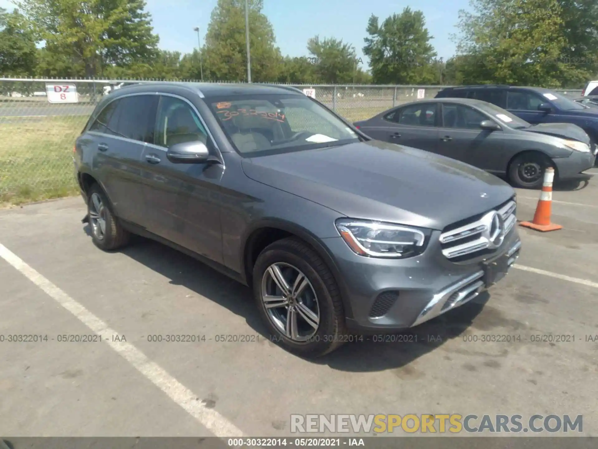 1 Photograph of a damaged car W1N0G8EB7LF805265 MERCEDES-BENZ GLC 2020