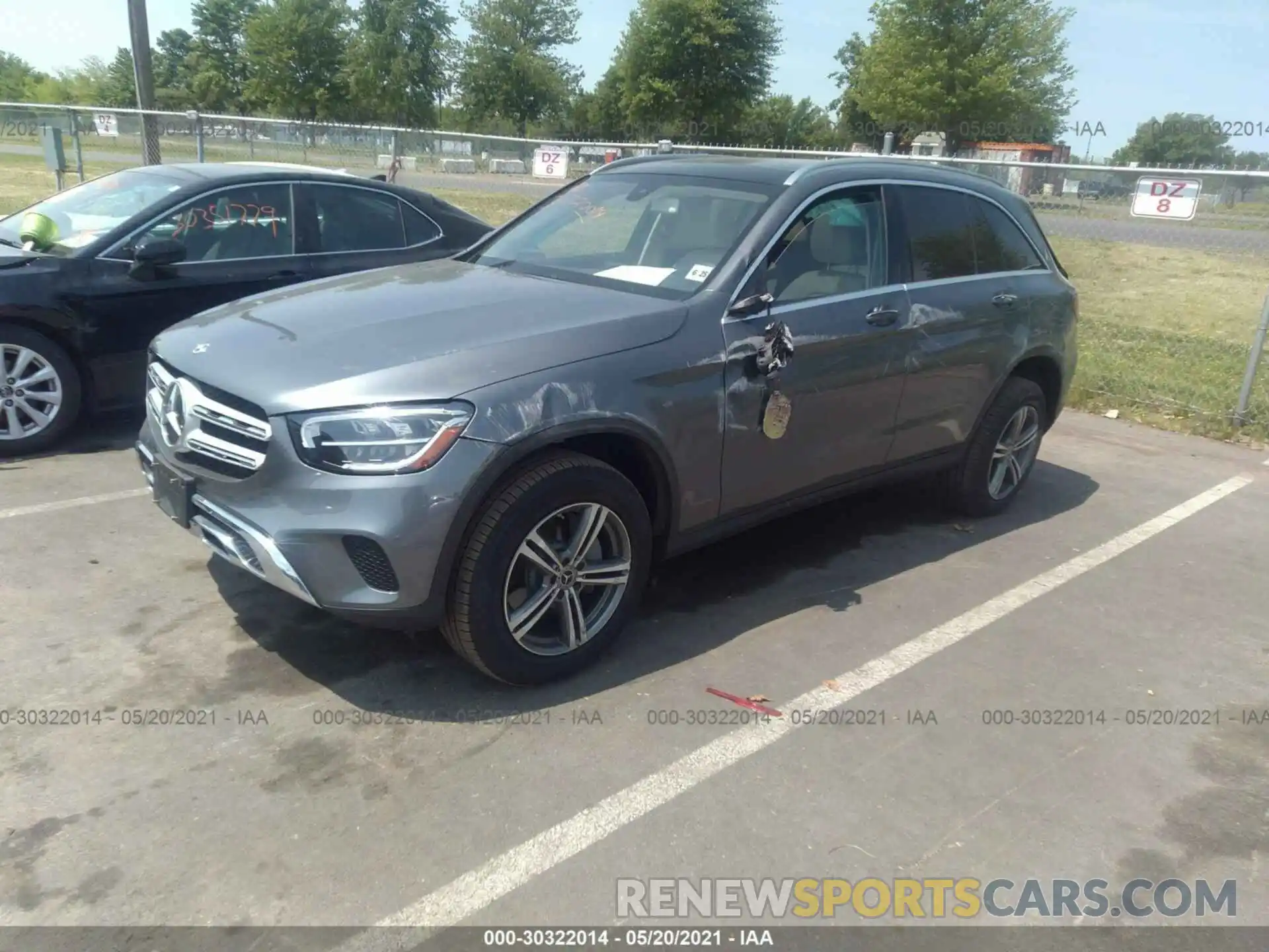 2 Photograph of a damaged car W1N0G8EB7LF805265 MERCEDES-BENZ GLC 2020