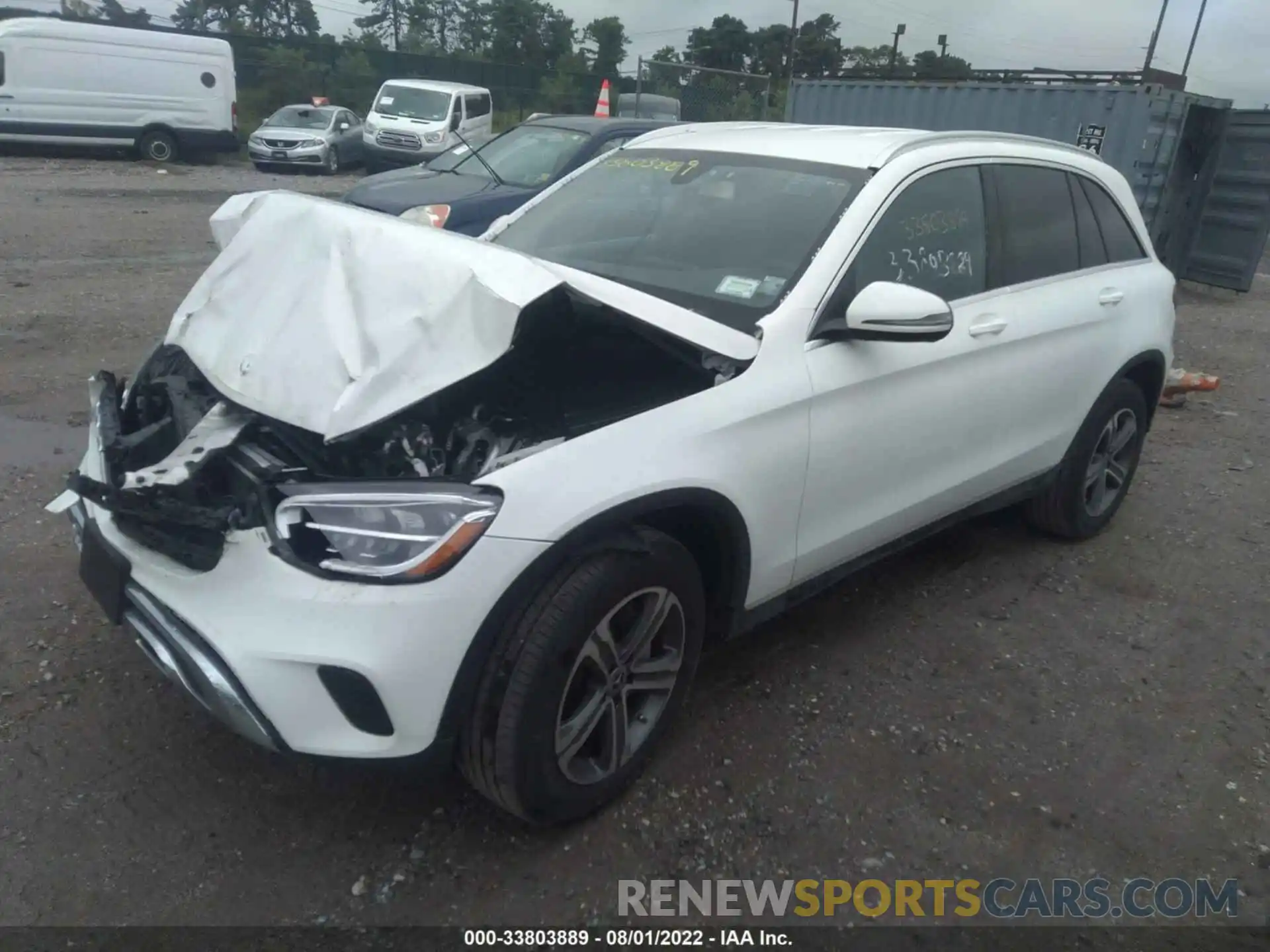 2 Photograph of a damaged car W1N0G8EB7LF829646 MERCEDES-BENZ GLC 2020