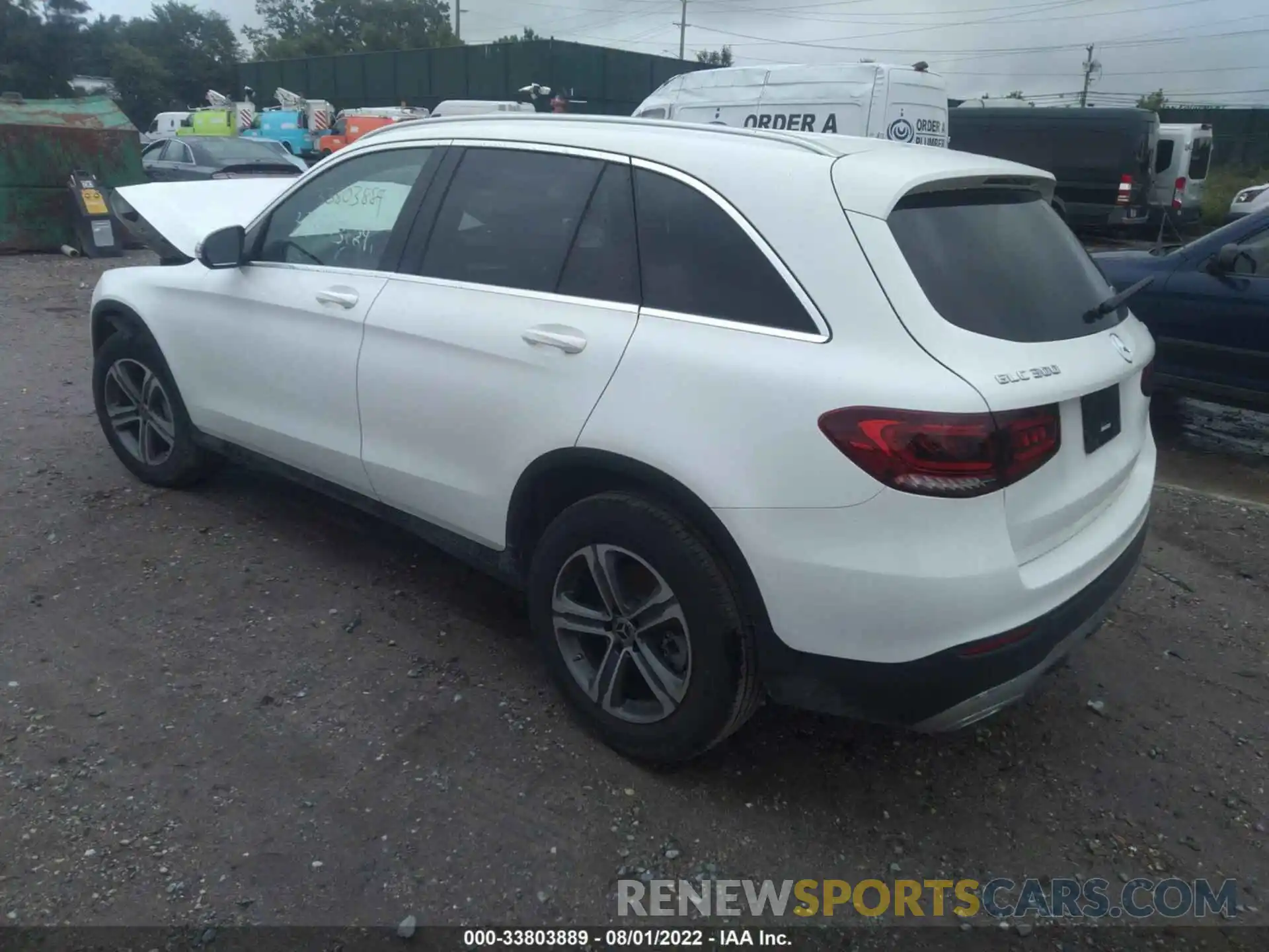 3 Photograph of a damaged car W1N0G8EB7LF829646 MERCEDES-BENZ GLC 2020