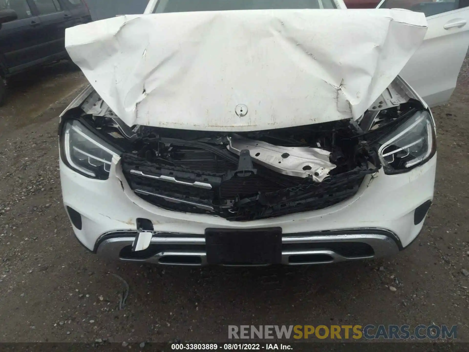 6 Photograph of a damaged car W1N0G8EB7LF829646 MERCEDES-BENZ GLC 2020