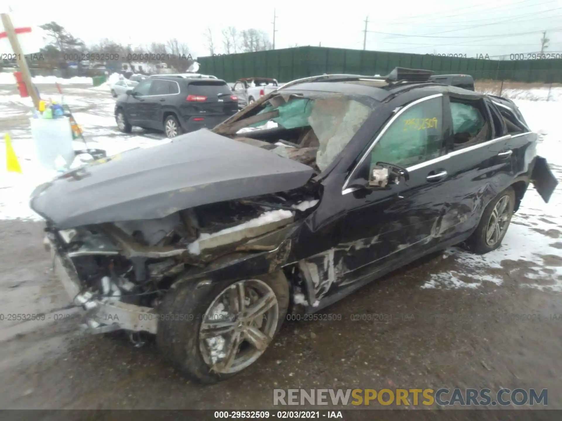 2 Фотография поврежденного автомобиля W1N0G8EB8LF761809 MERCEDES-BENZ GLC 2020