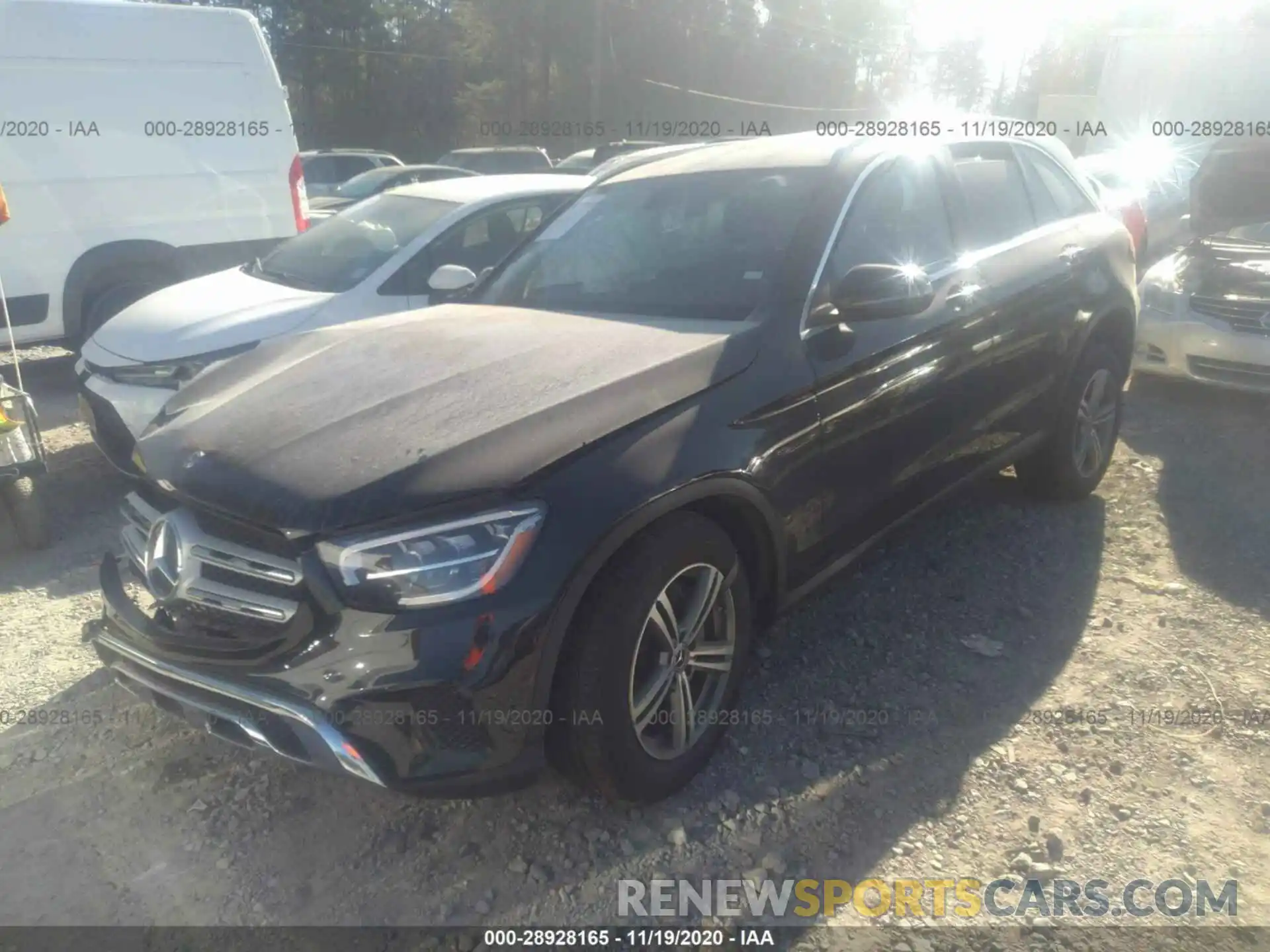 2 Photograph of a damaged car W1N0G8EB8LF781543 MERCEDES-BENZ GLC 2020