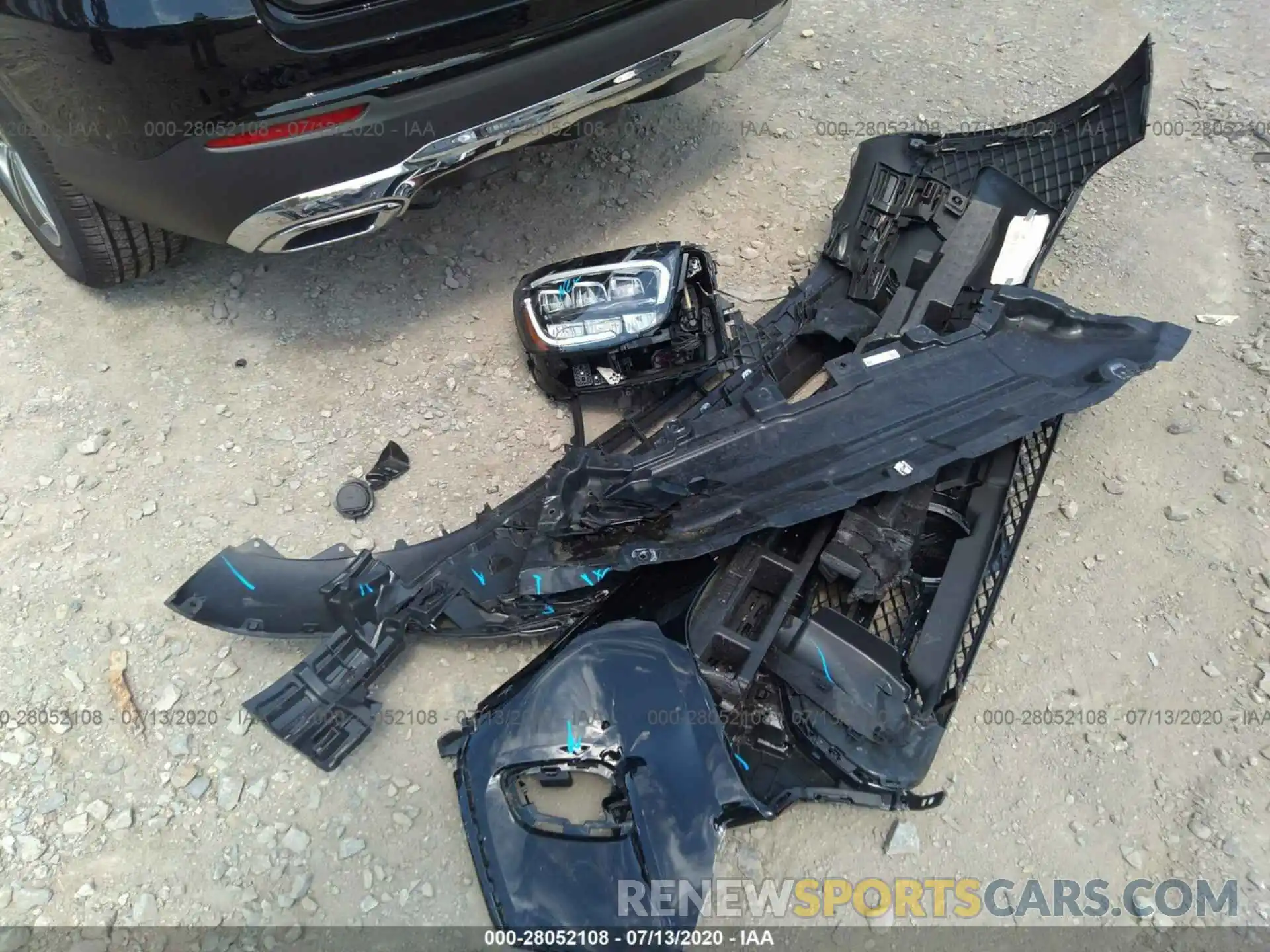12 Photograph of a damaged car W1N0G8EBXLF793211 MERCEDES-BENZ GLC 2020