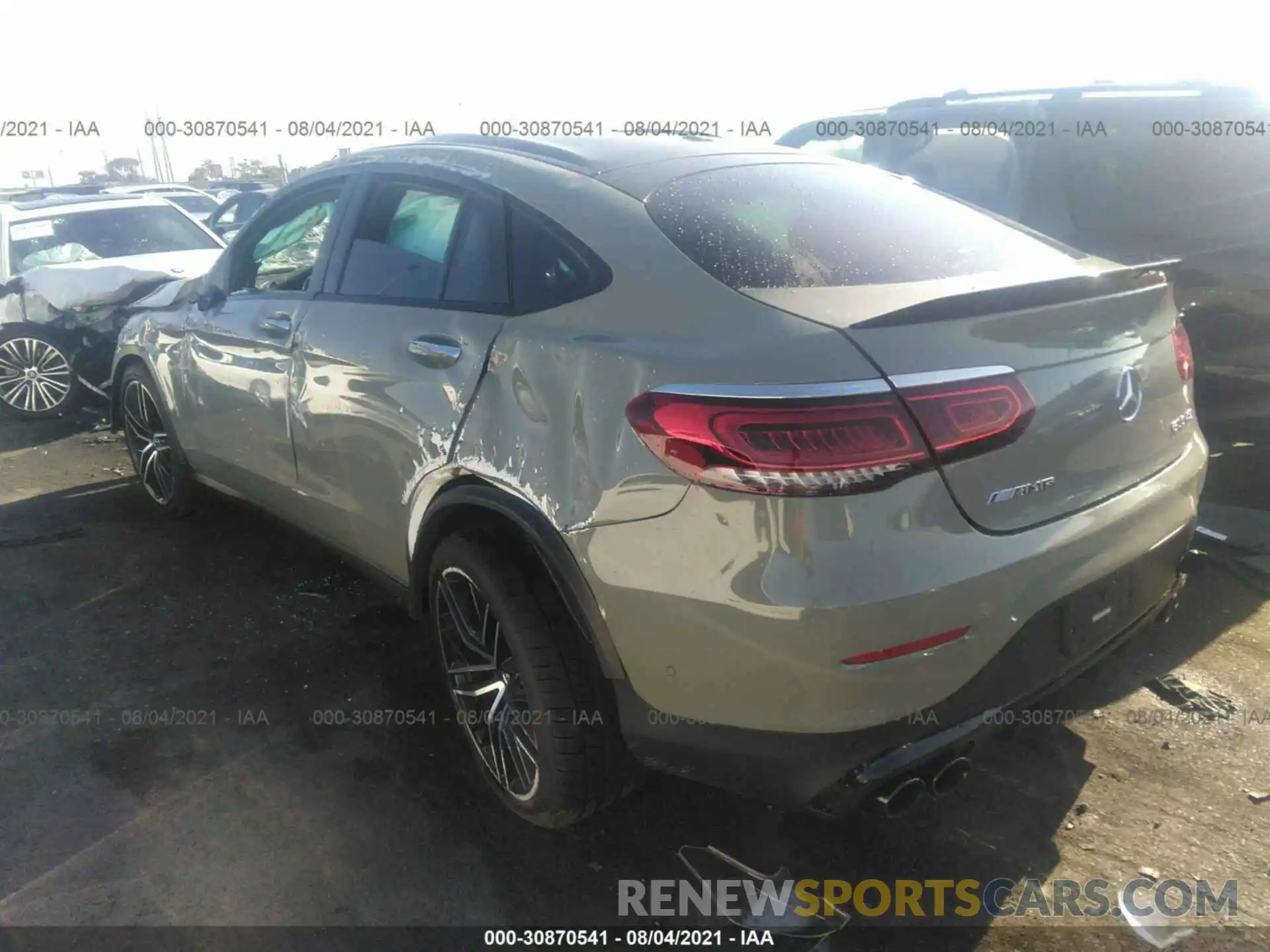 3 Photograph of a damaged car W1N0J6EB2LF774352 MERCEDES-BENZ GLC 2020