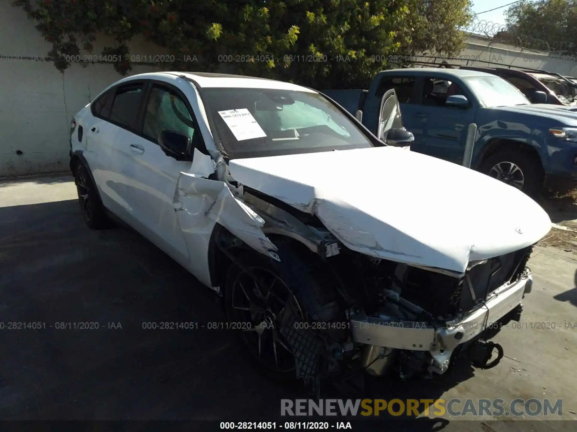1 Фотография поврежденного автомобиля W1N0J6EB5LF789203 MERCEDES-BENZ GLC 2020