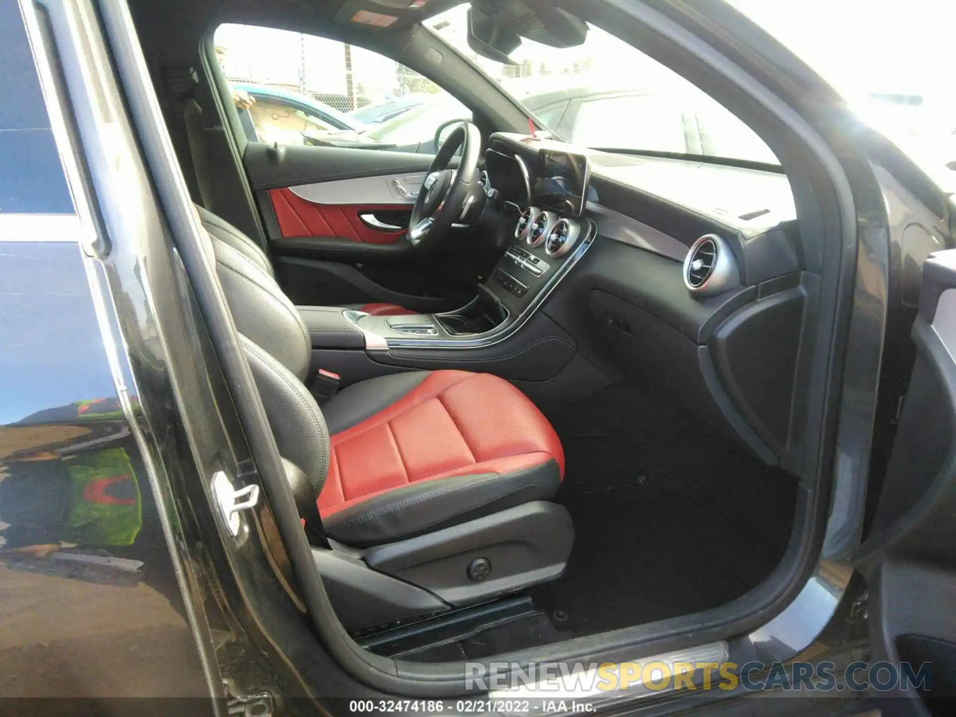 5 Фотография поврежденного автомобиля W1N0J8EB6LF801161 MERCEDES-BENZ GLC 2020