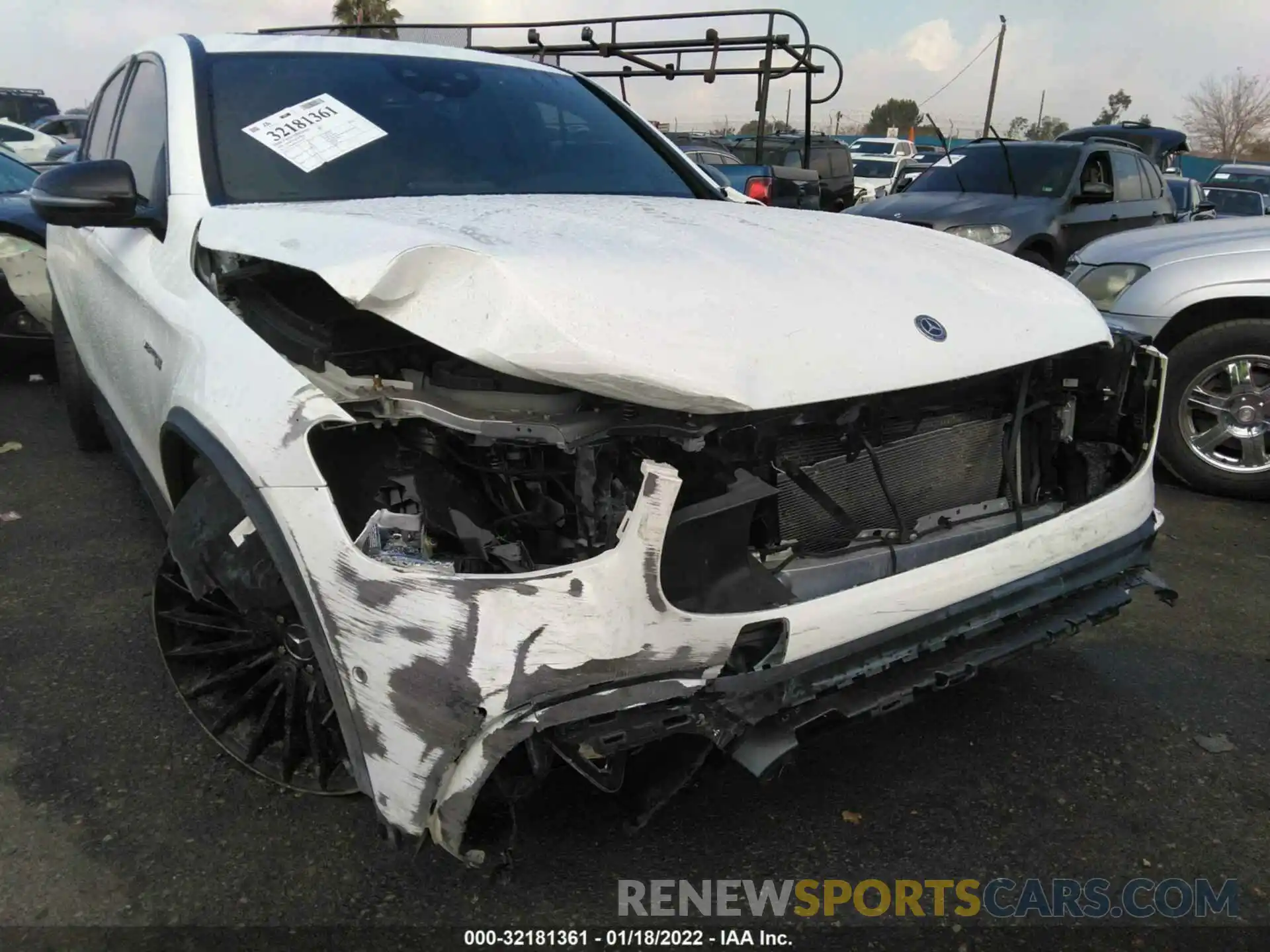 6 Photograph of a damaged car W1N0J8JB2LF846507 MERCEDES-BENZ GLC 2020