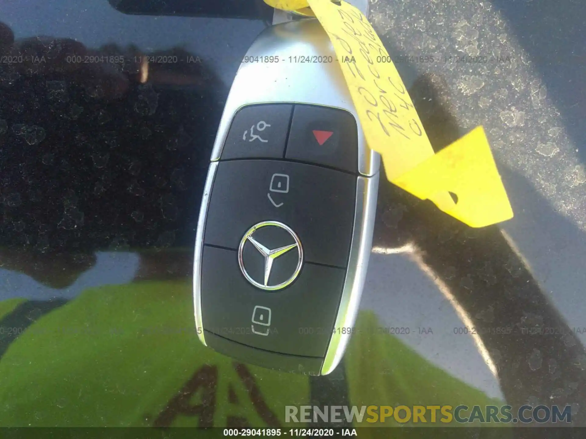 11 Photograph of a damaged car WDC0G6EB1LF743397 MERCEDES-BENZ GLC 2020