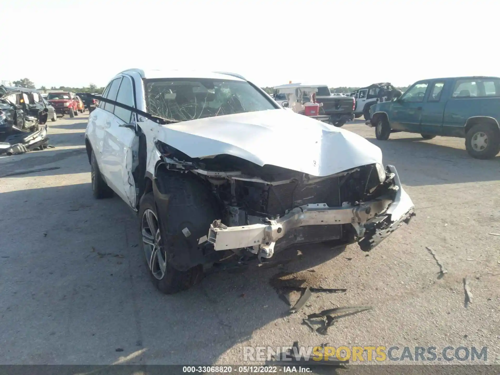 6 Photograph of a damaged car WDC0G8DB1LF716777 MERCEDES-BENZ GLC 2020