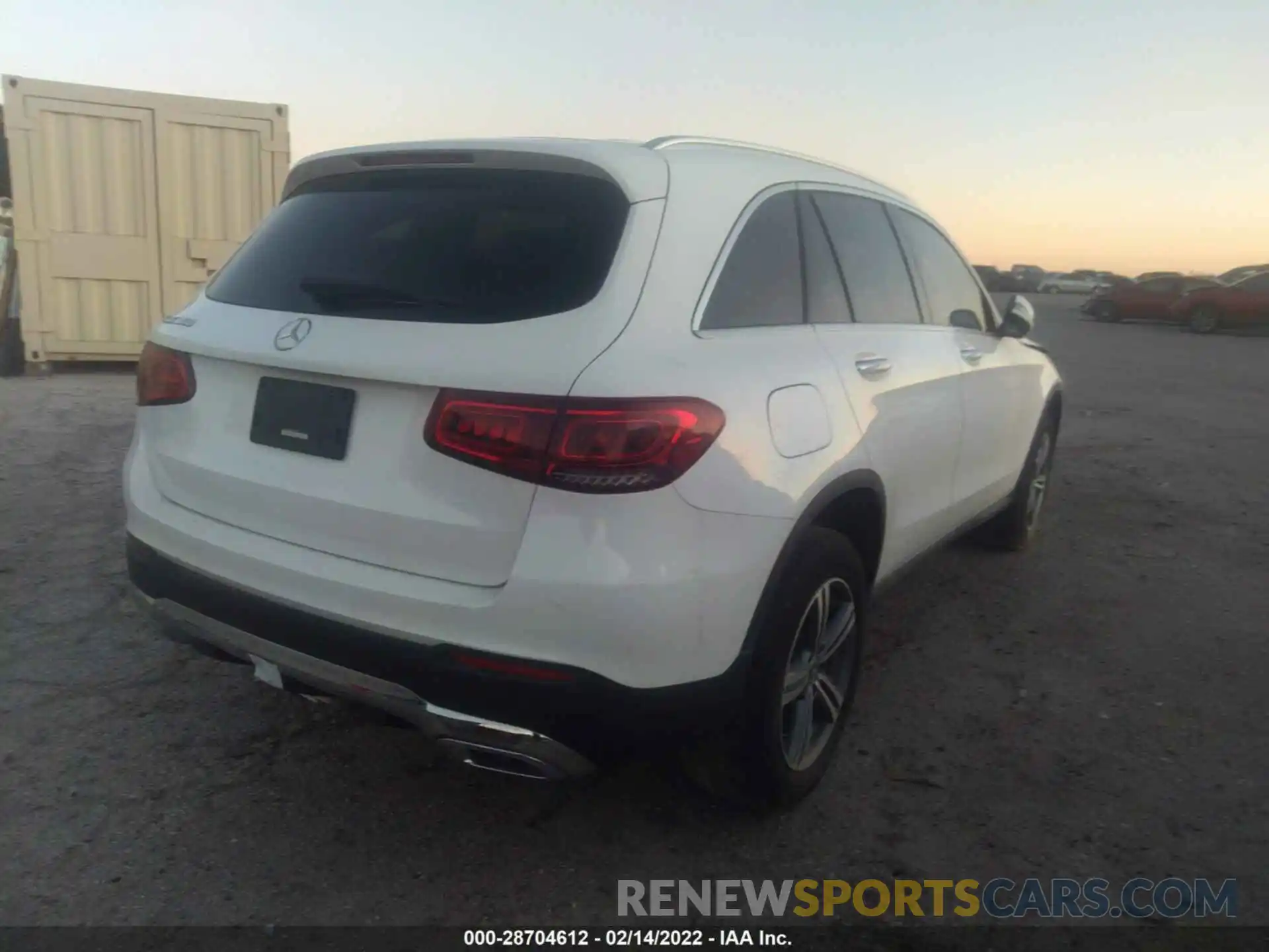 4 Photograph of a damaged car WDC0G8DB2LF689573 MERCEDES-BENZ GLC 2020