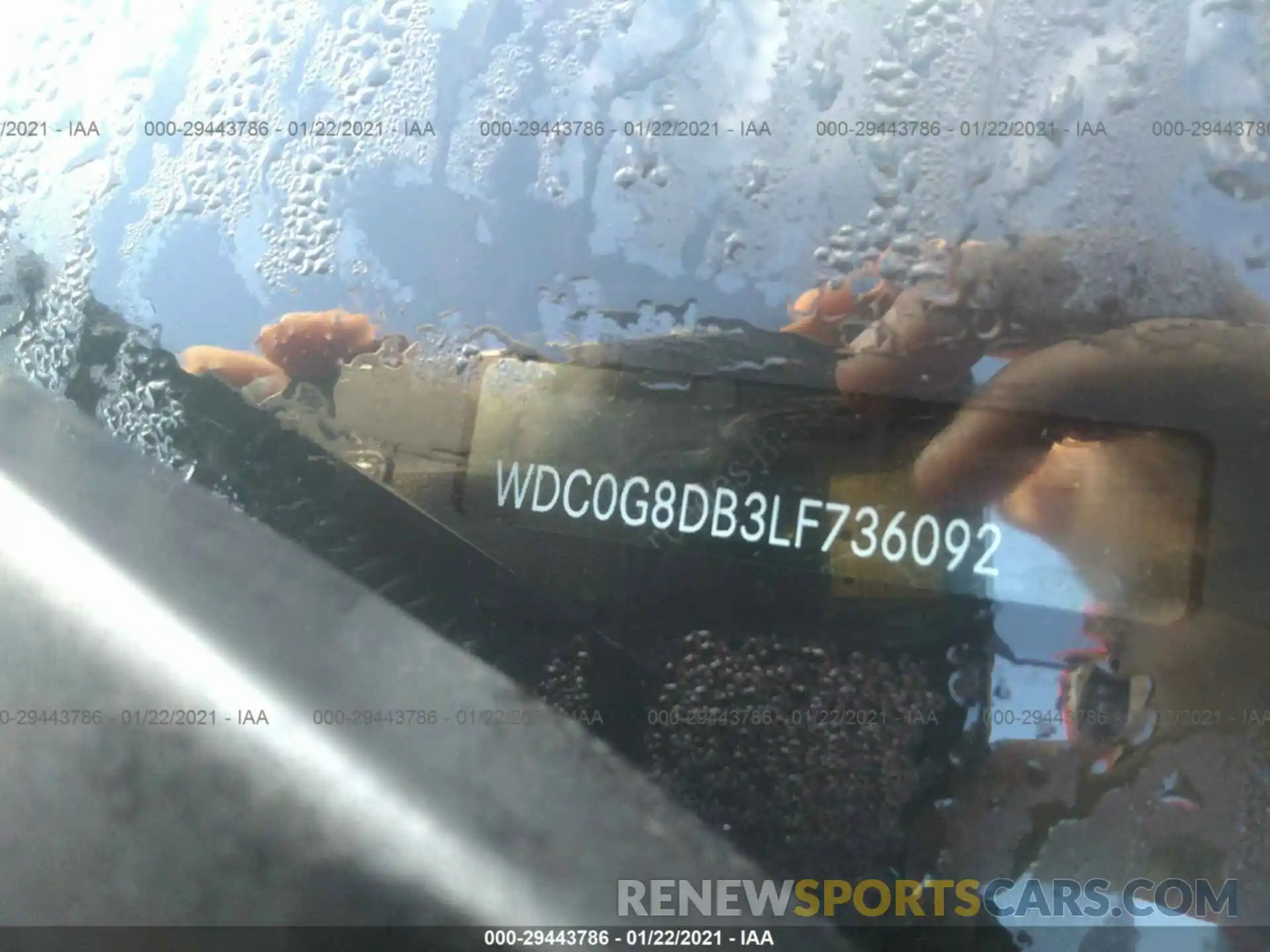 9 Фотография поврежденного автомобиля WDC0G8DB3LF736092 MERCEDES-BENZ GLC 2020
