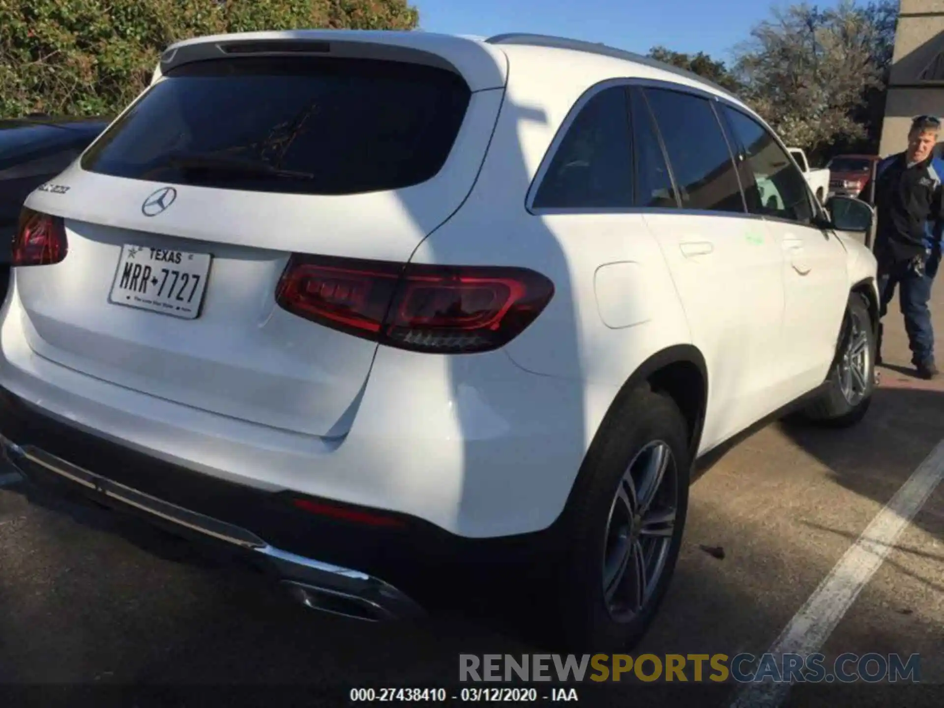 8 Photograph of a damaged car WDC0G8DB3LF741938 MERCEDES-BENZ GLC 2020