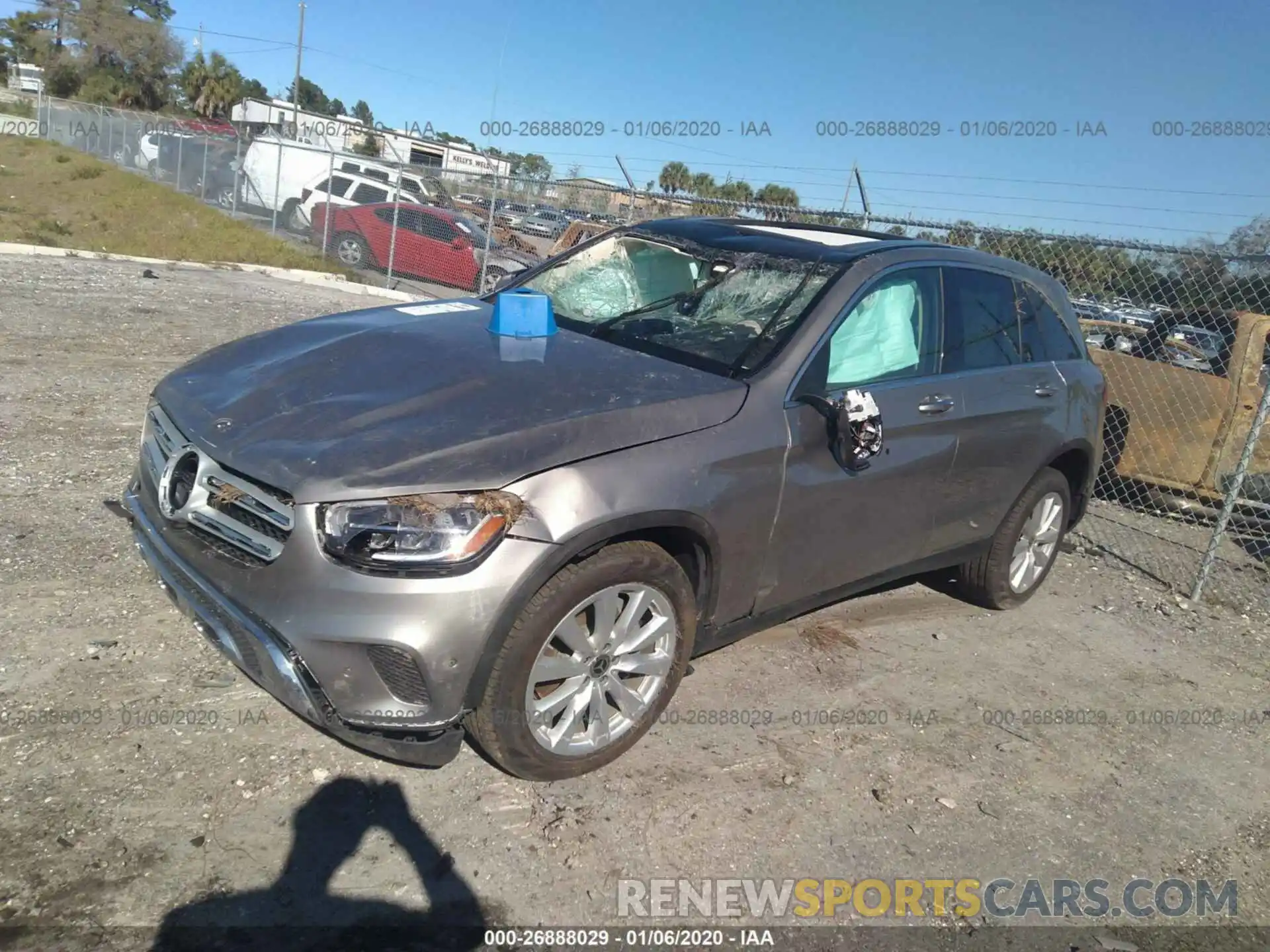 2 Photograph of a damaged car WDC0G8DB4LF697822 MERCEDES-BENZ GLC 2020