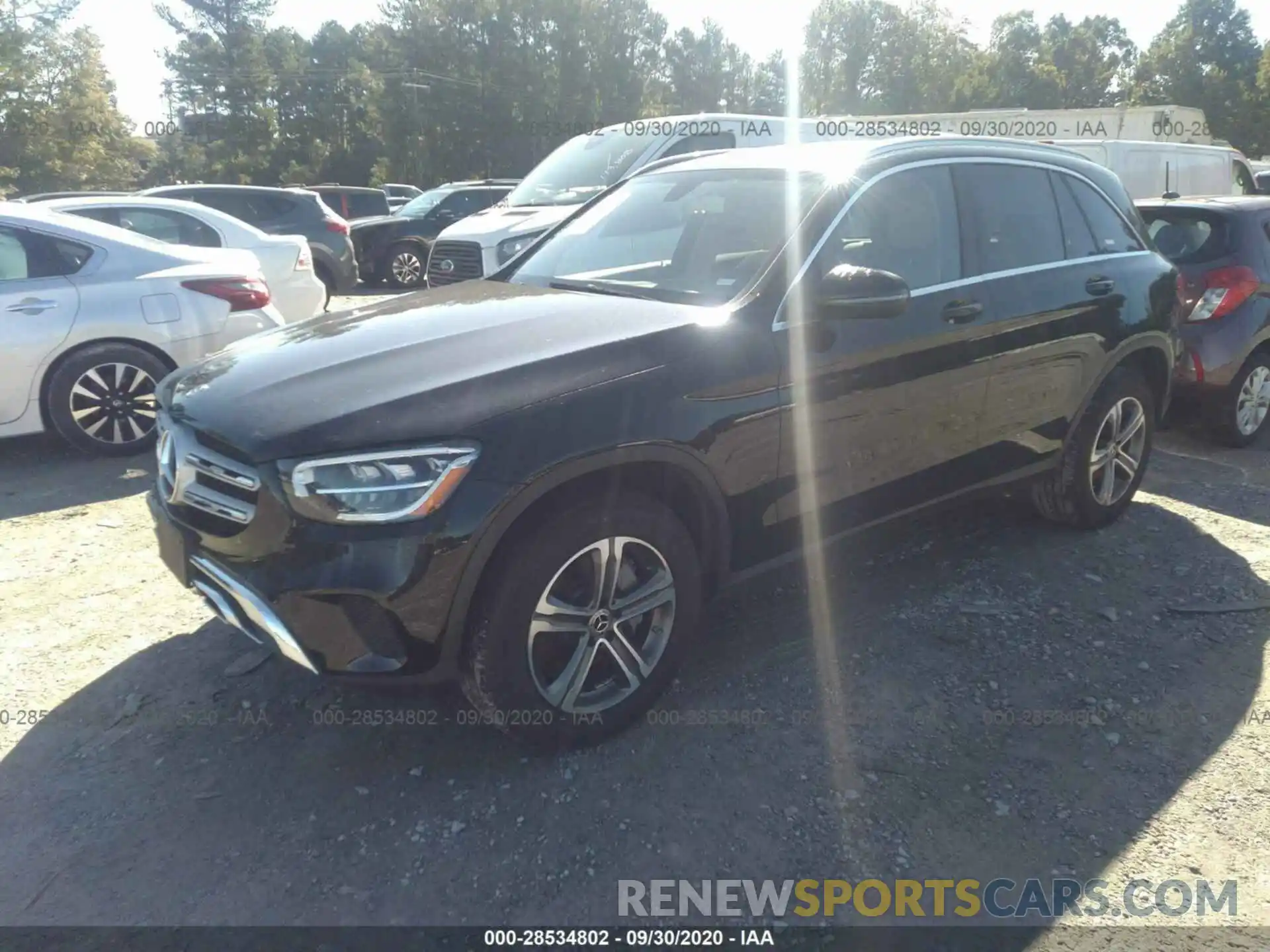 2 Photograph of a damaged car WDC0G8DB4LF714439 MERCEDES-BENZ GLC 2020