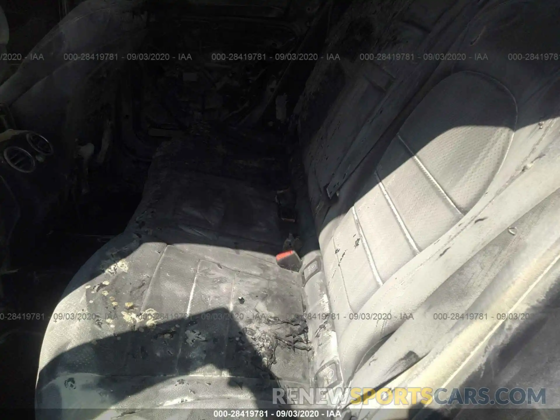 8 Фотография поврежденного автомобиля WDC0G8DB4LF750678 MERCEDES-BENZ GLC 2020