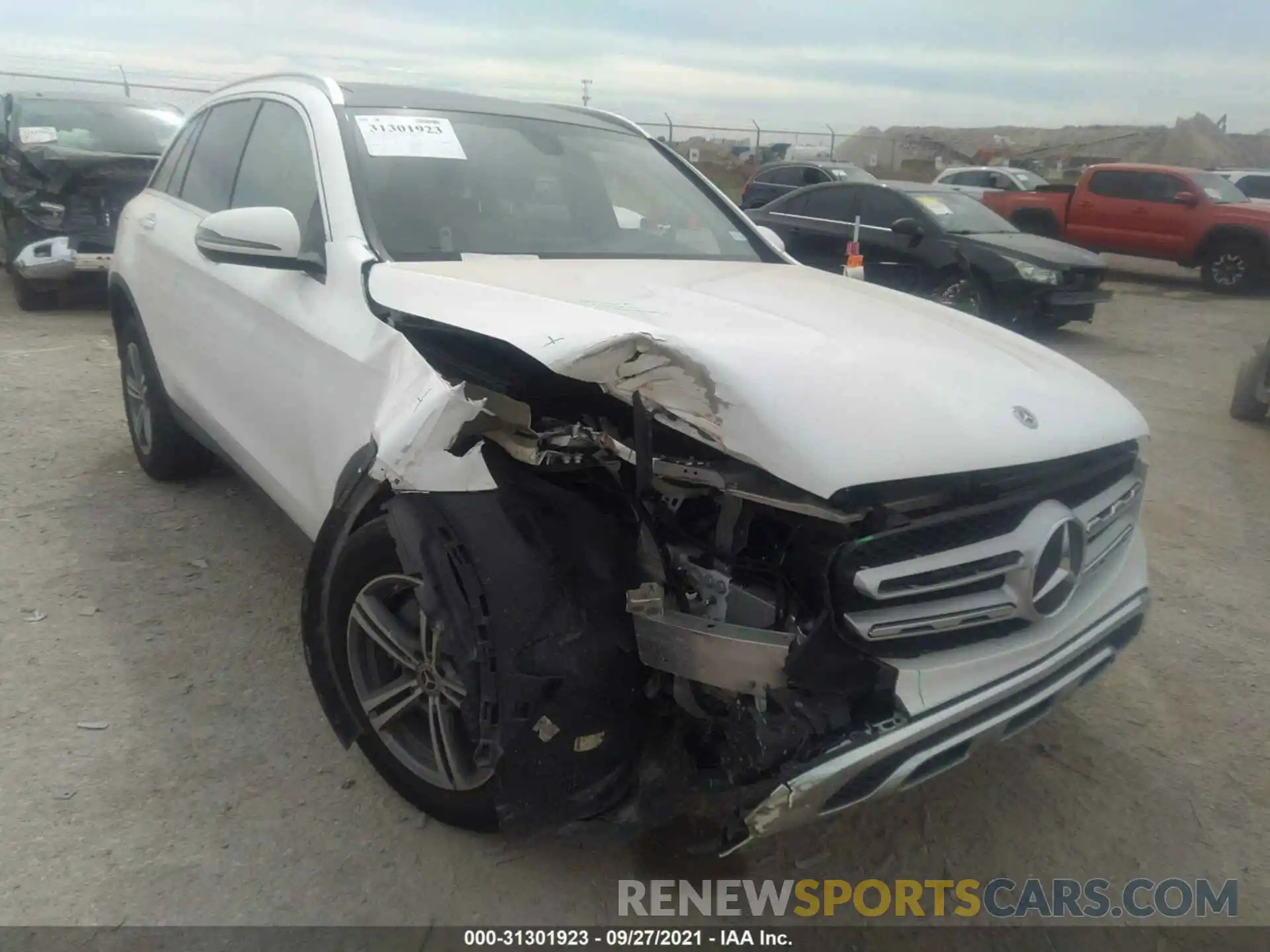 6 Photograph of a damaged car WDC0G8DB5LF694993 MERCEDES-BENZ GLC 2020