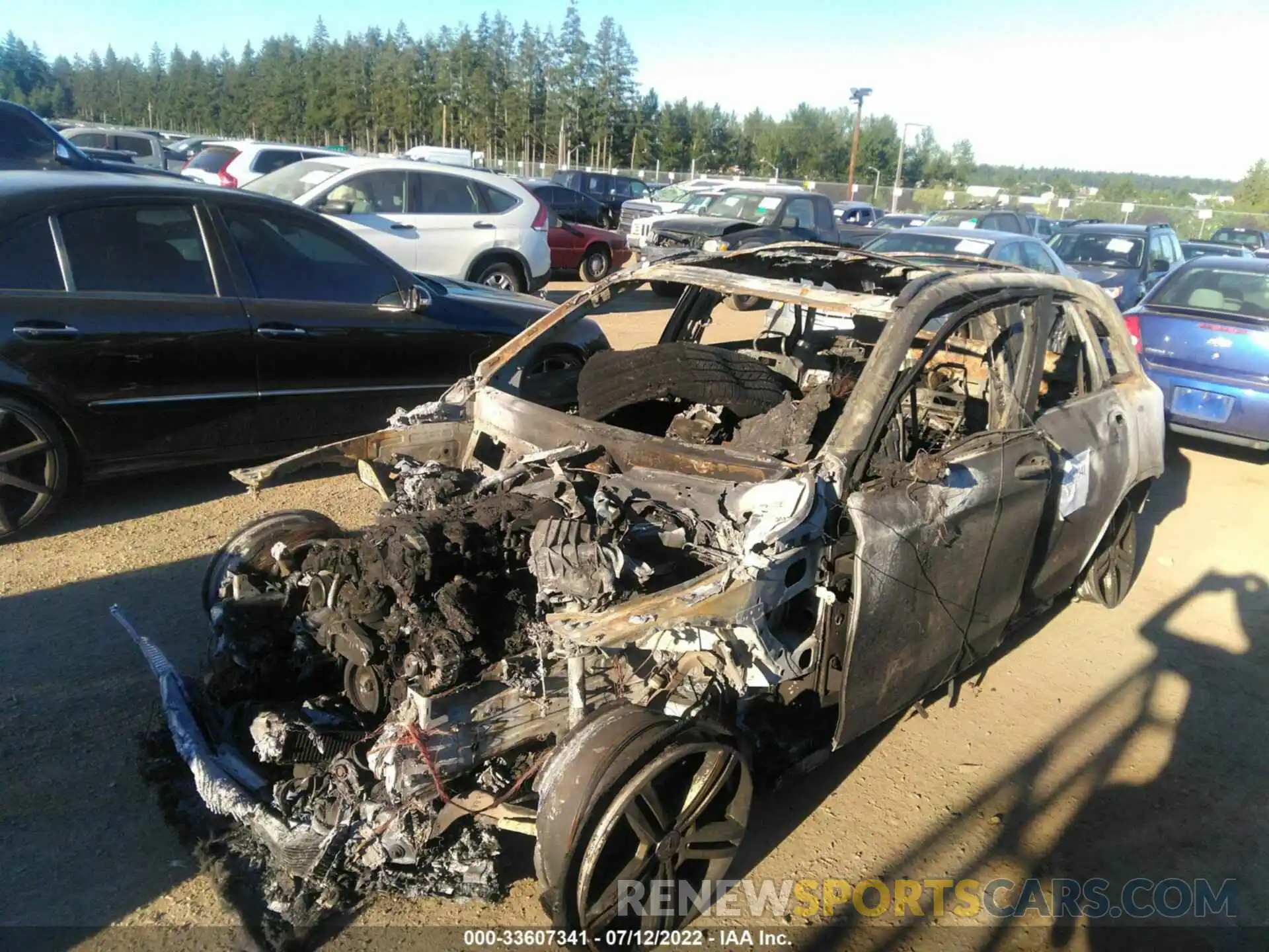 6 Photograph of a damaged car WDC0G8DB5LF735901 MERCEDES-BENZ GLC 2020