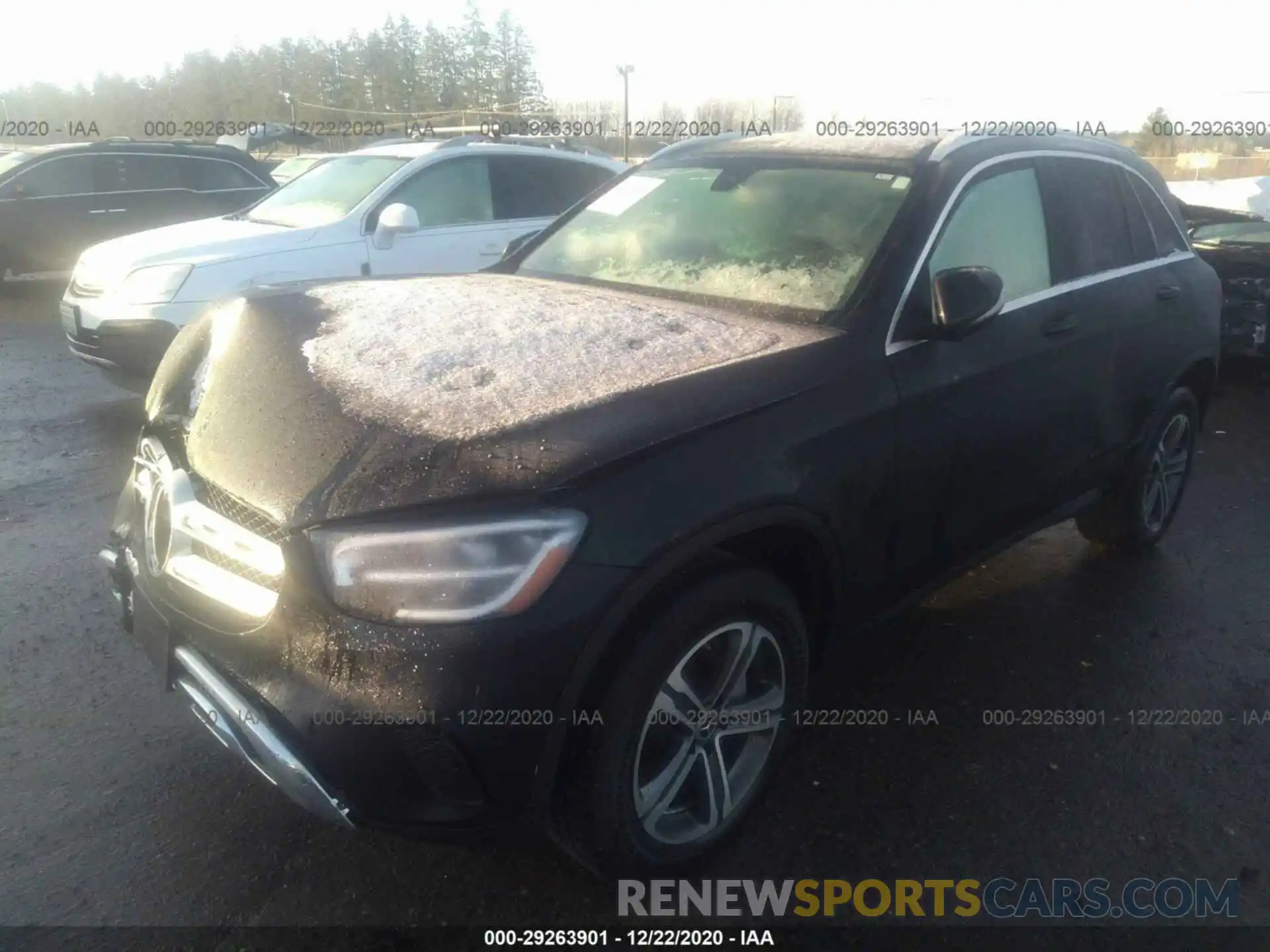 2 Photograph of a damaged car WDC0G8DB6LF734241 MERCEDES-BENZ GLC 2020