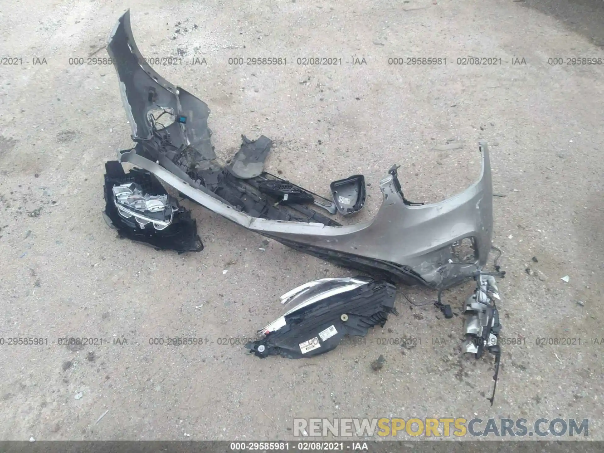 12 Photograph of a damaged car WDC0G8DB7LF683929 MERCEDES-BENZ GLC 2020