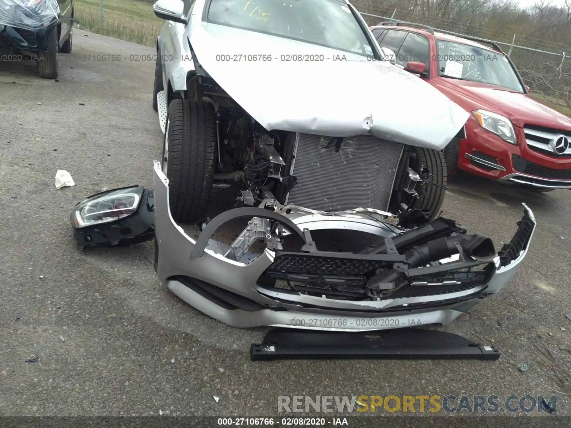 6 Photograph of a damaged car WDC0G8DB7LF692162 MERCEDES-BENZ GLC 2020