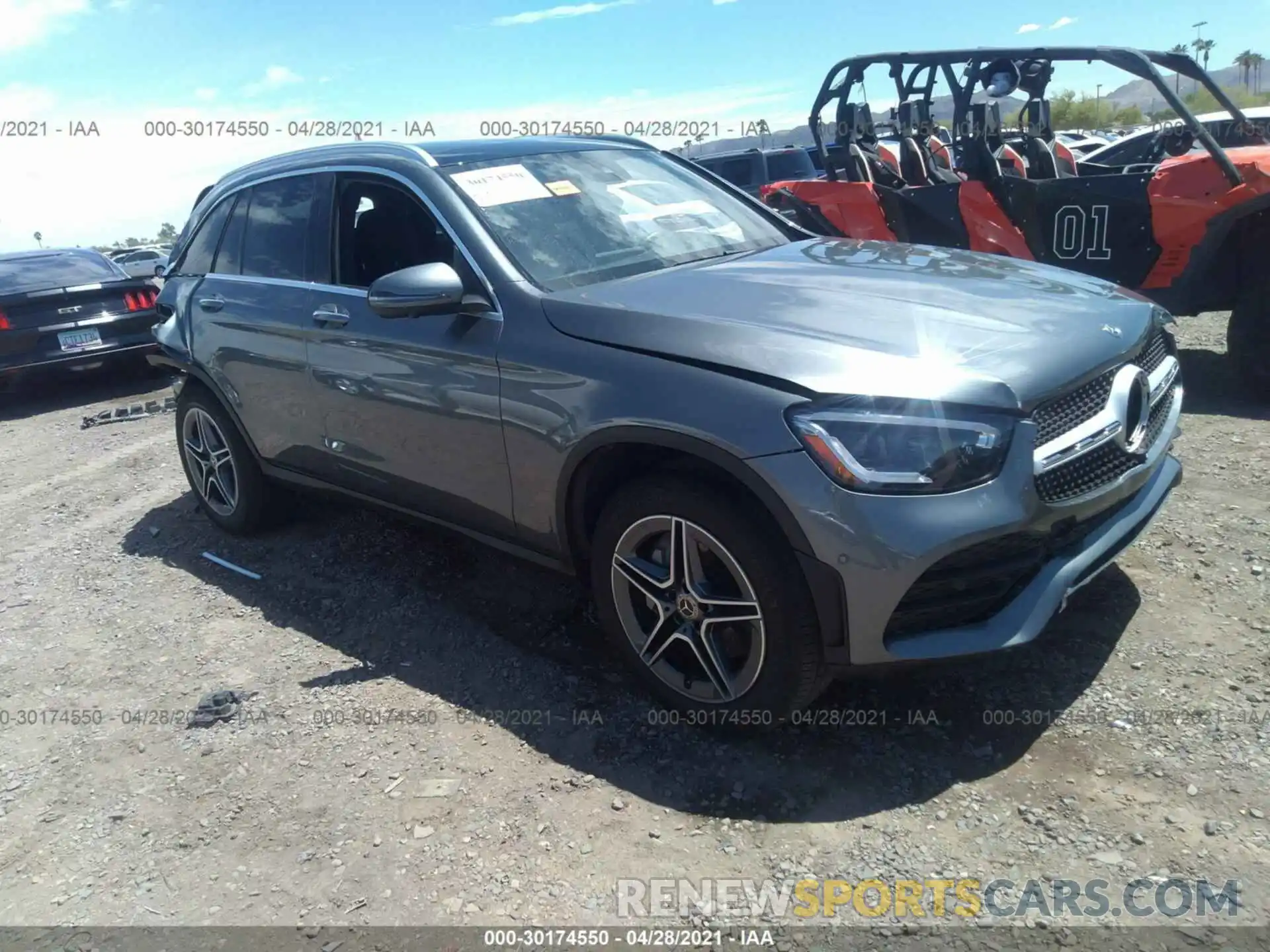 1 Photograph of a damaged car WDC0G8DB7LF701118 MERCEDES-BENZ GLC 2020