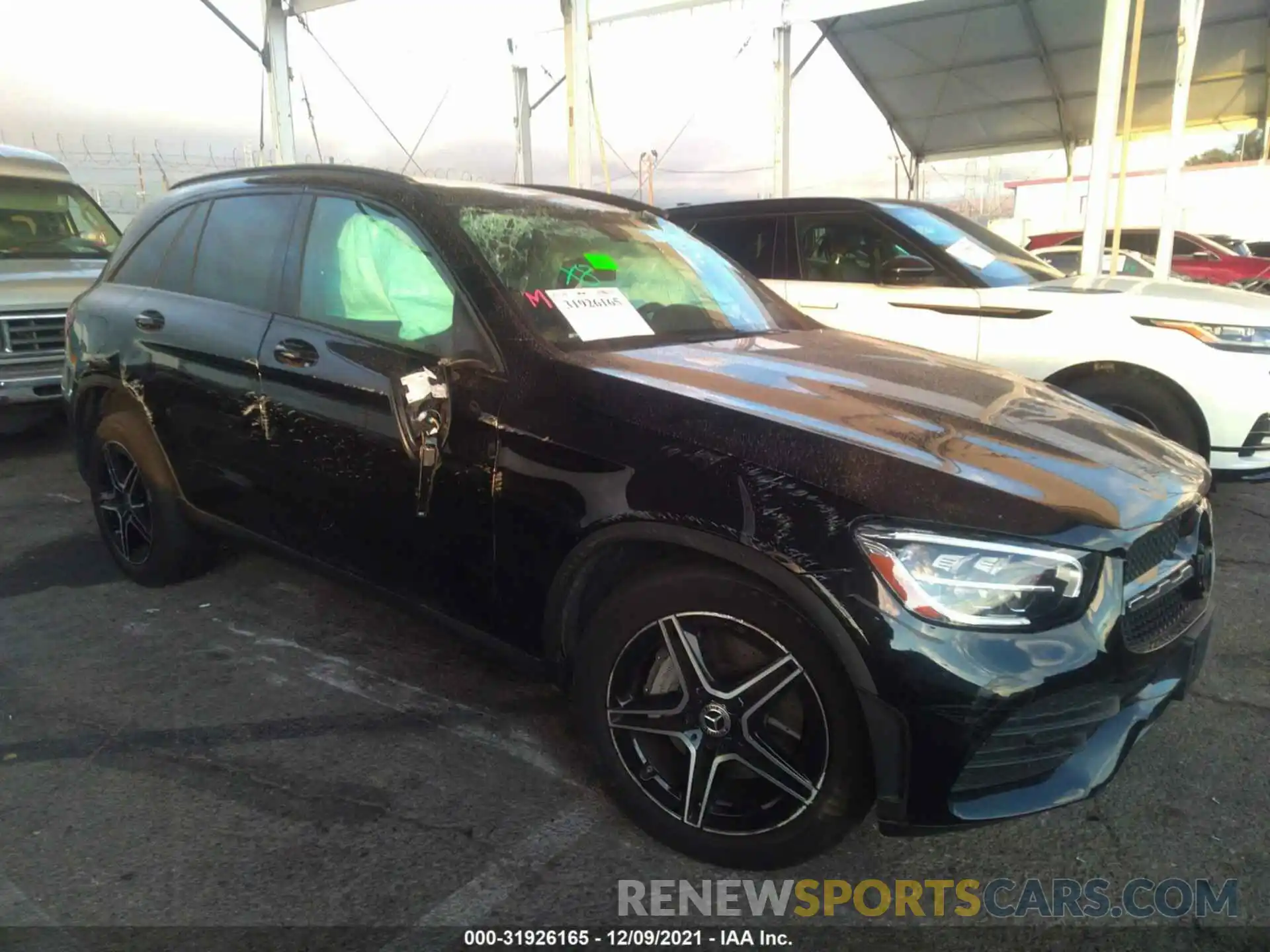 1 Photograph of a damaged car WDC0G8DB8LF733933 MERCEDES-BENZ GLC 2020