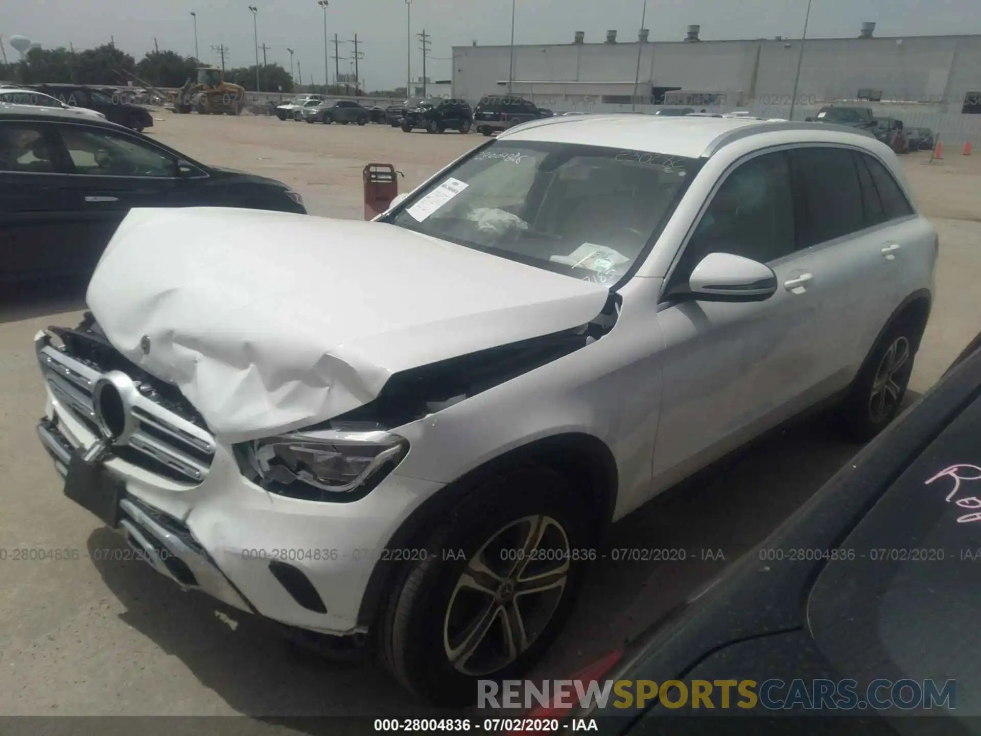 2 Photograph of a damaged car WDC0G8DB9LF727185 MERCEDES-BENZ GLC 2020