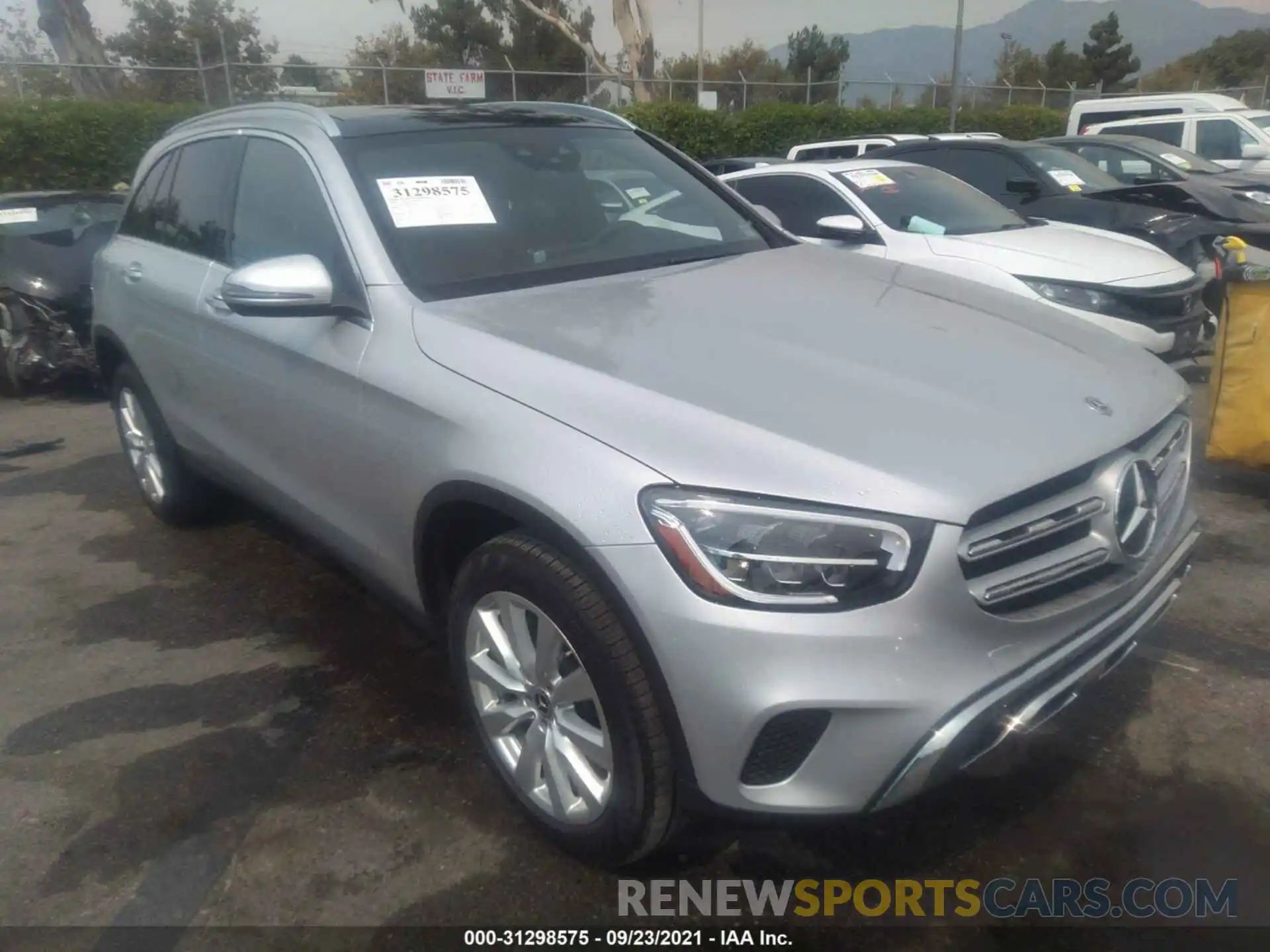 1 Photograph of a damaged car WDC0G8DBXLF672777 MERCEDES-BENZ GLC 2020