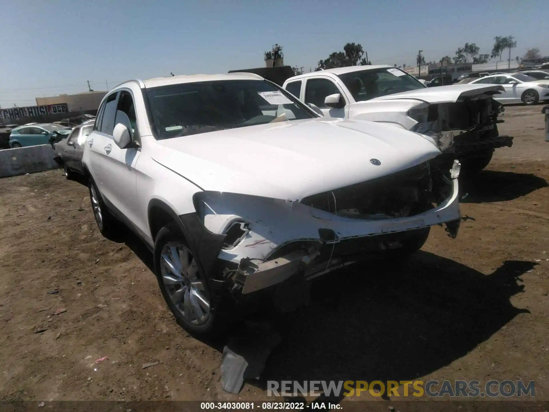 1 Photograph of a damaged car WDC0G8DBXLF712680 MERCEDES-BENZ GLC 2020