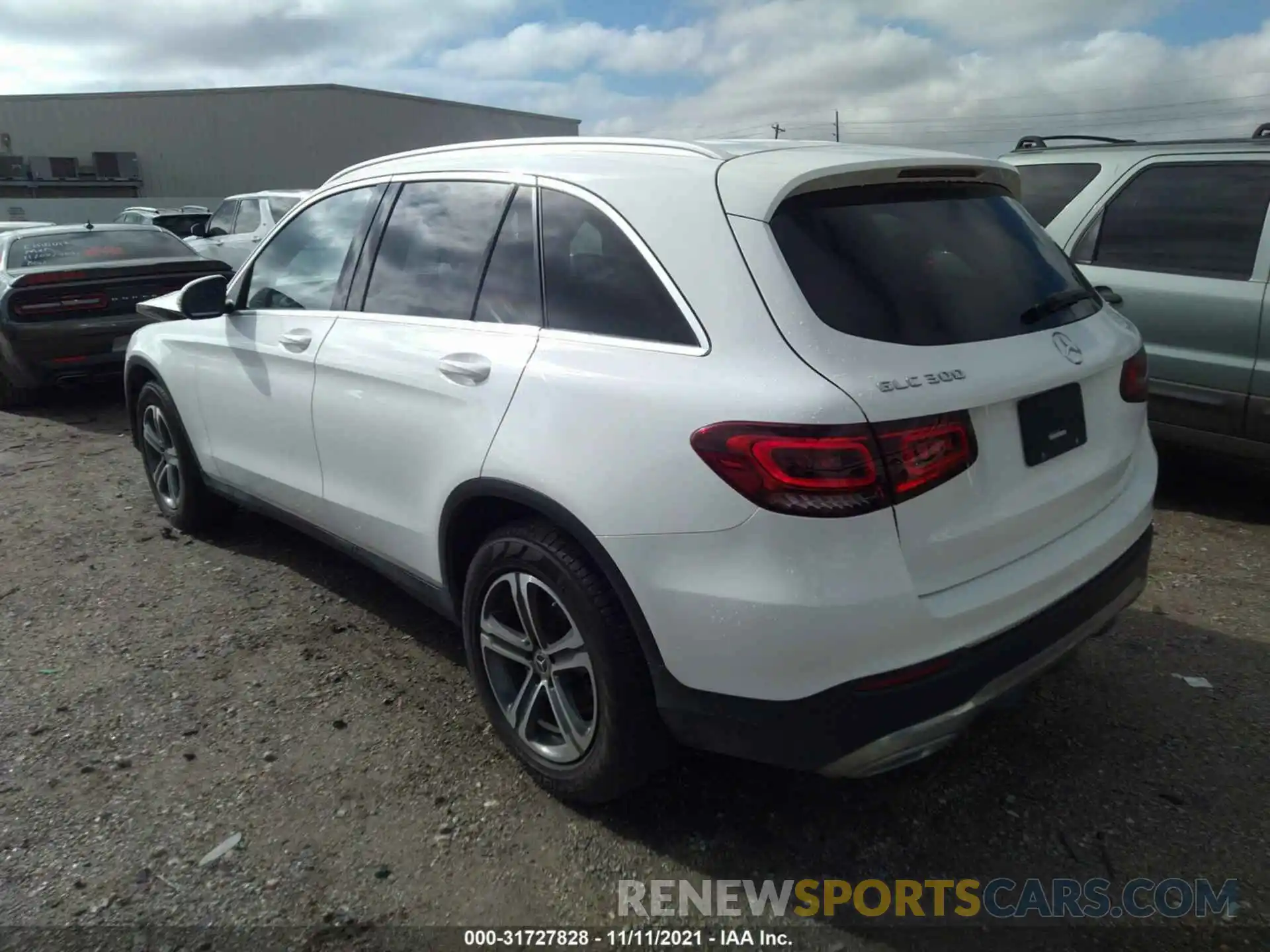 3 Photograph of a damaged car WDC0G8EB0LF740423 MERCEDES-BENZ GLC 2020