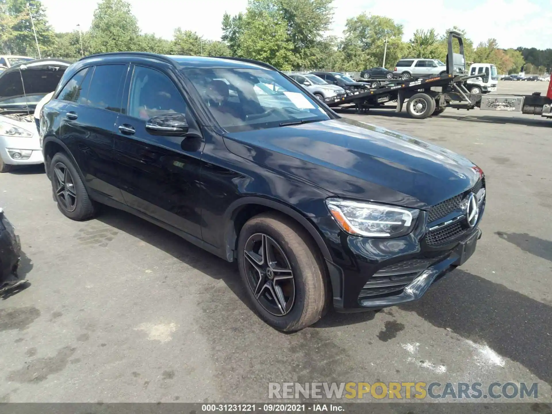 1 Photograph of a damaged car WDC0G8EB0LF751230 MERCEDES-BENZ GLC 2020