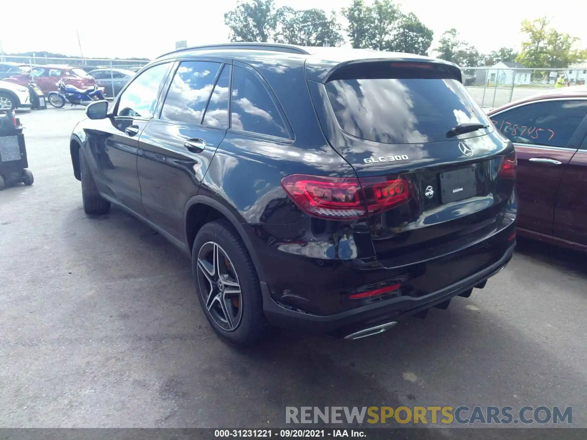 3 Photograph of a damaged car WDC0G8EB0LF751230 MERCEDES-BENZ GLC 2020