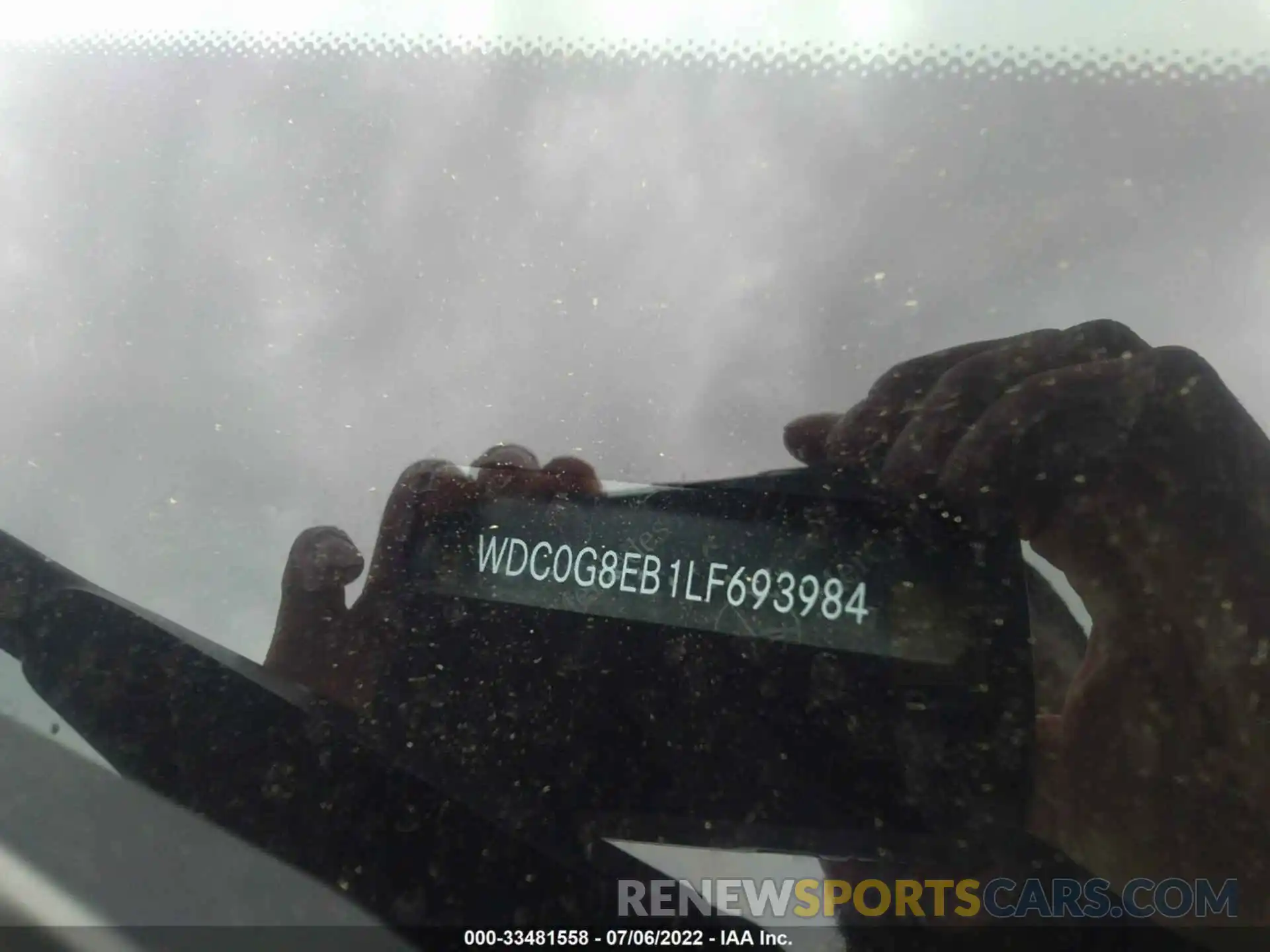 9 Photograph of a damaged car WDC0G8EB1LF693984 MERCEDES-BENZ GLC 2020