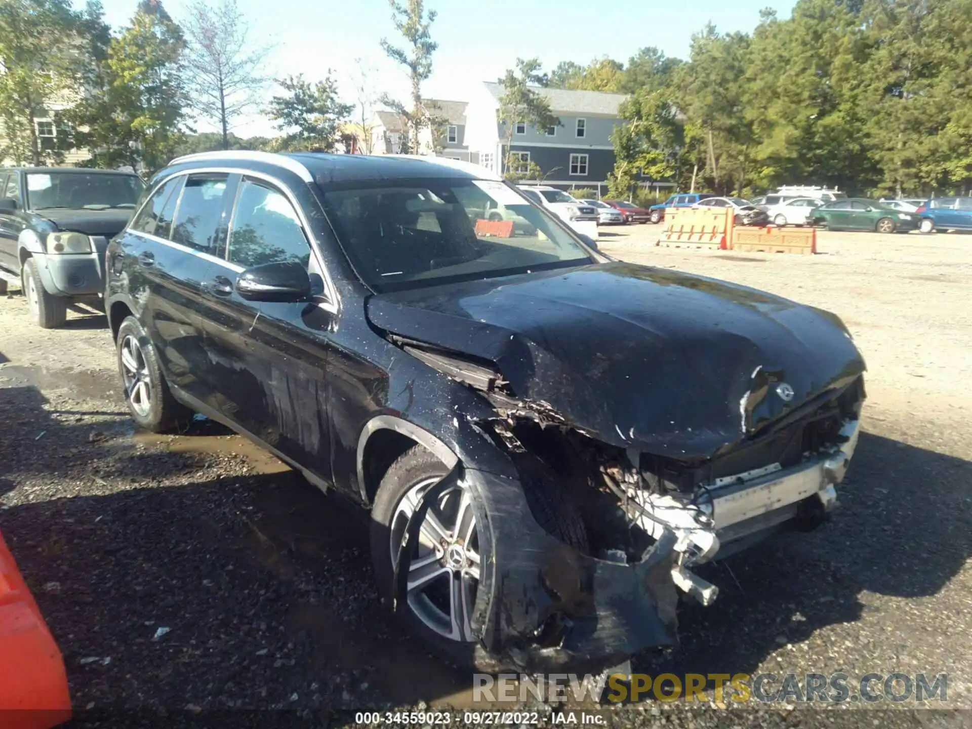 1 Photograph of a damaged car WDC0G8EB1LF715644 MERCEDES-BENZ GLC 2020