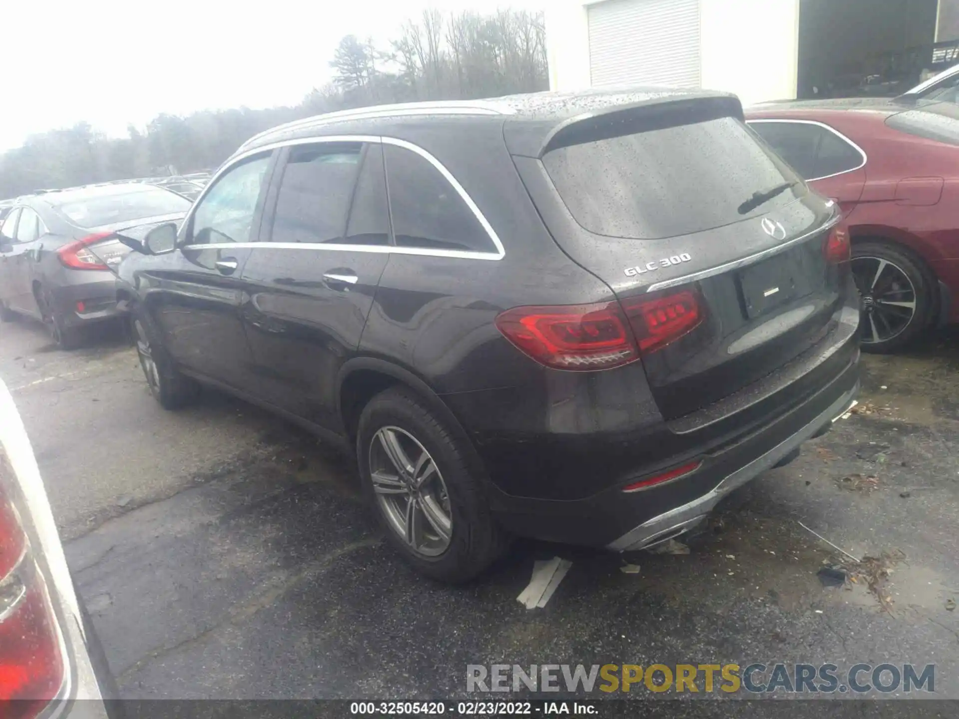 3 Photograph of a damaged car WDC0G8EB1LF721489 MERCEDES-BENZ GLC 2020