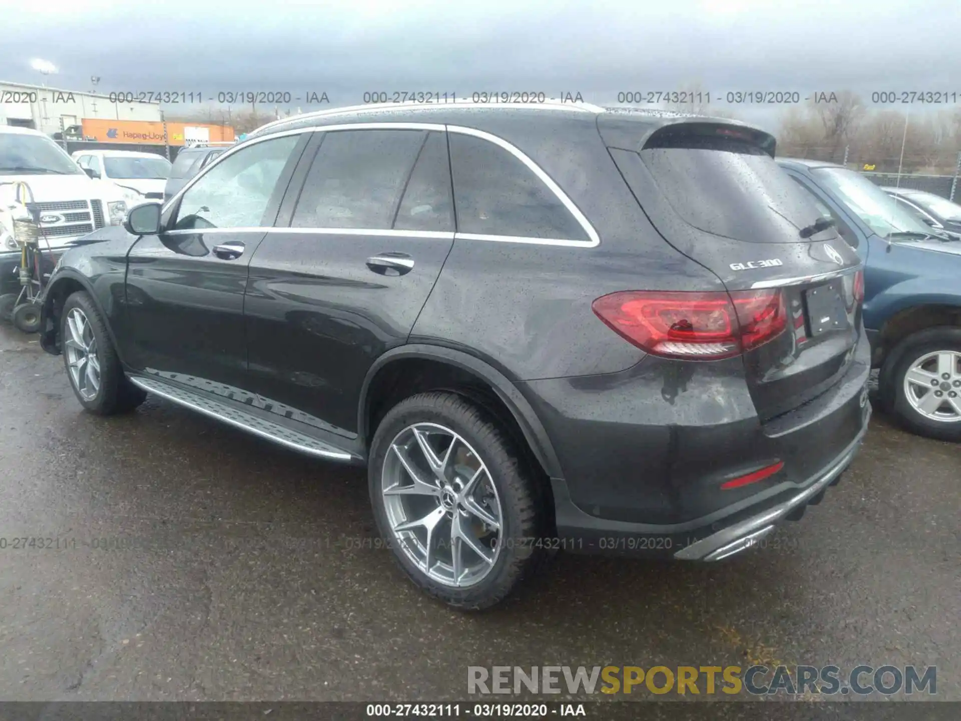 3 Фотография поврежденного автомобиля WDC0G8EB2LF694223 MERCEDES-BENZ GLC 2020