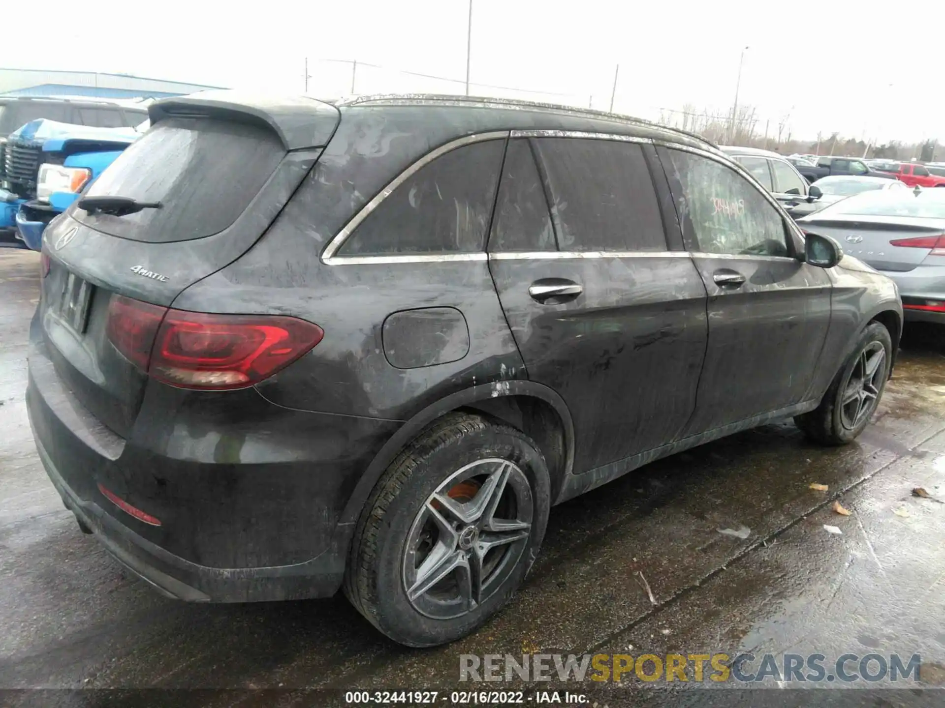 4 Фотография поврежденного автомобиля WDC0G8EB2LF701705 MERCEDES-BENZ GLC 2020