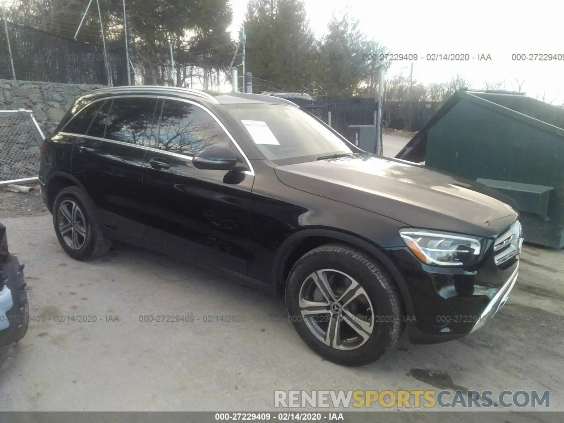 1 Photograph of a damaged car WDC0G8EB2LF709965 MERCEDES-BENZ GLC 2020