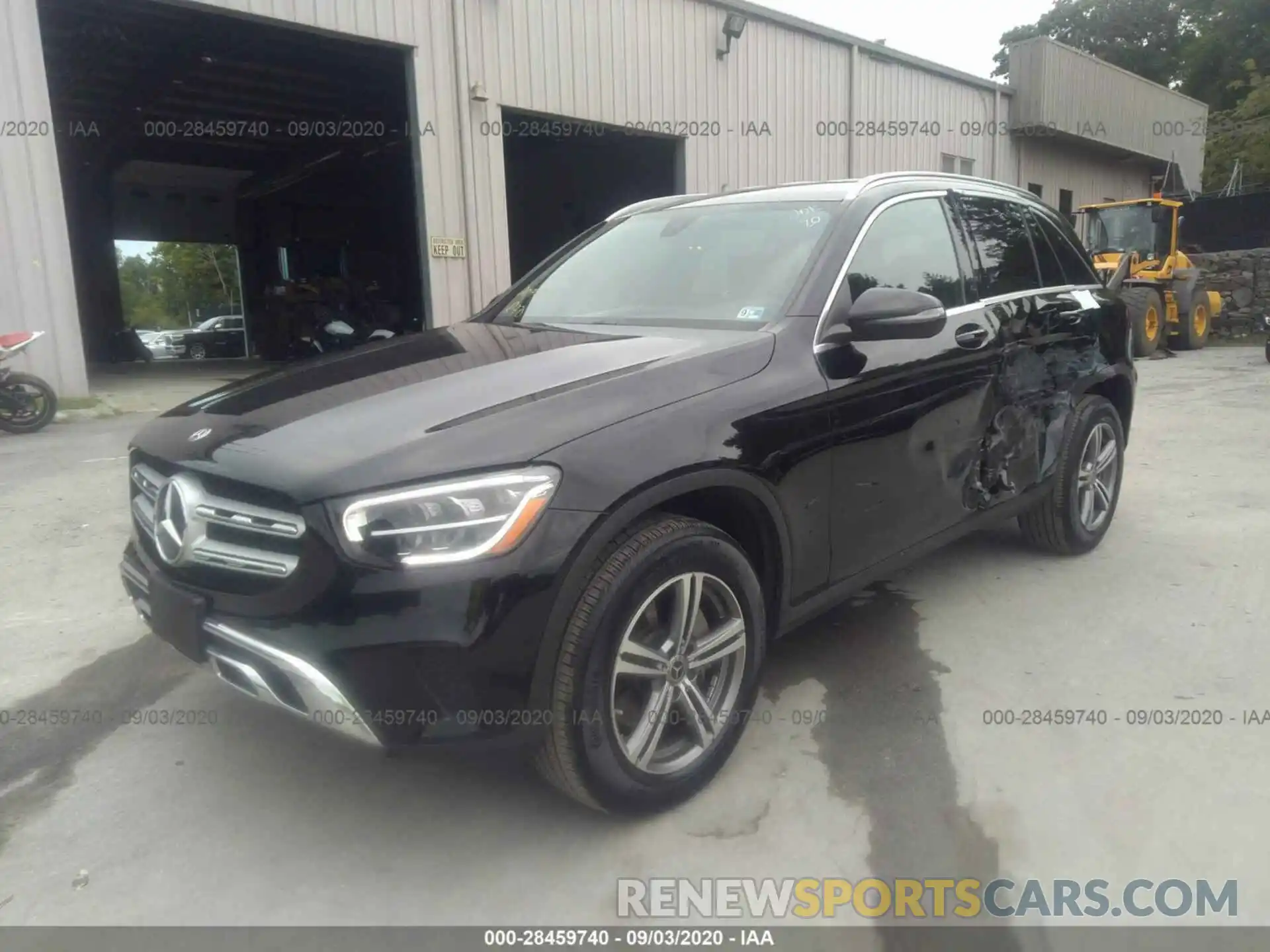 2 Фотография поврежденного автомобиля WDC0G8EB2LF710324 MERCEDES-BENZ GLC 2020